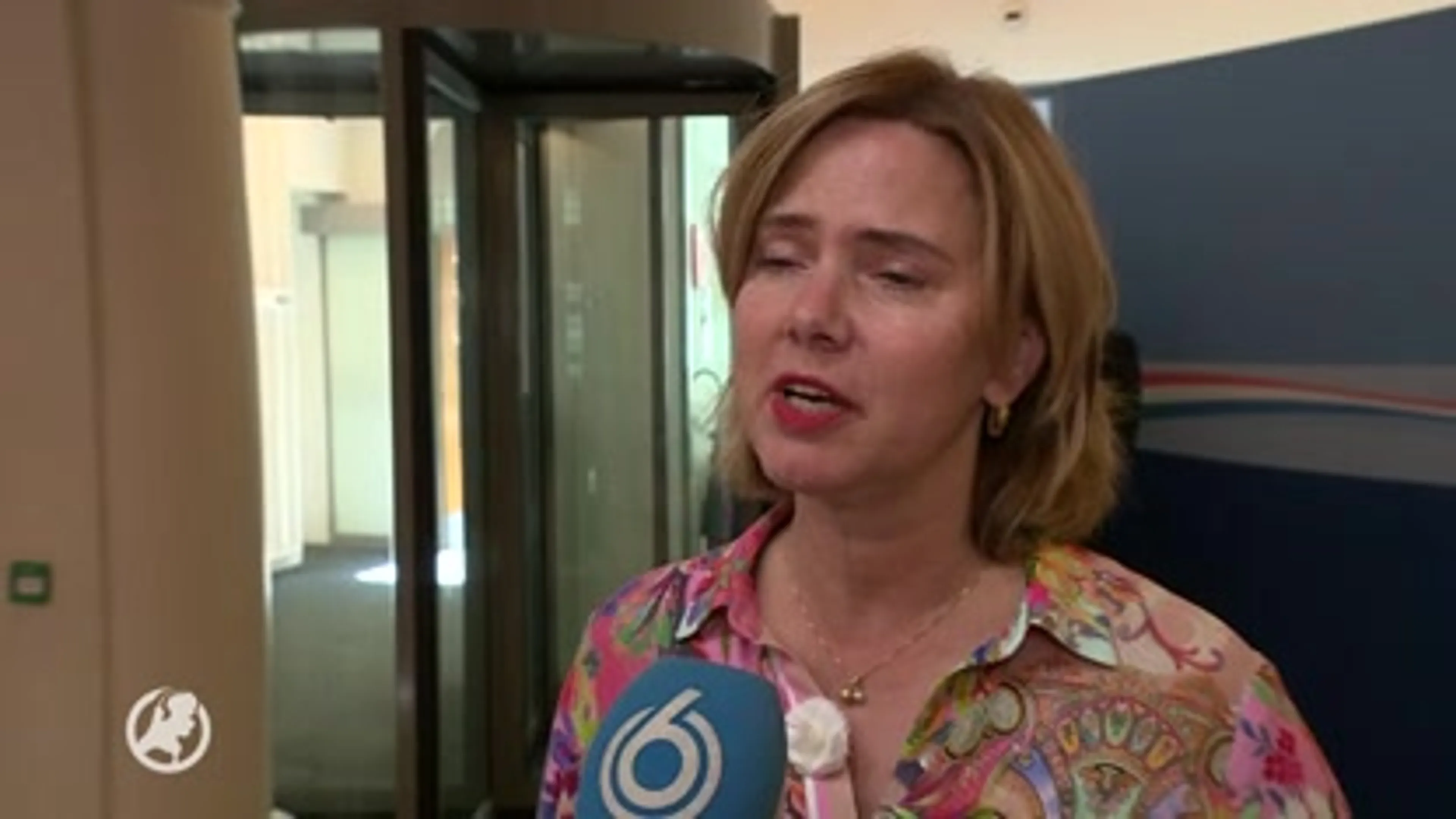 Cora van Nieuwenhuizen: "Als het een oplichter is, hoop ik dat het OM direct de vervolging inzet"