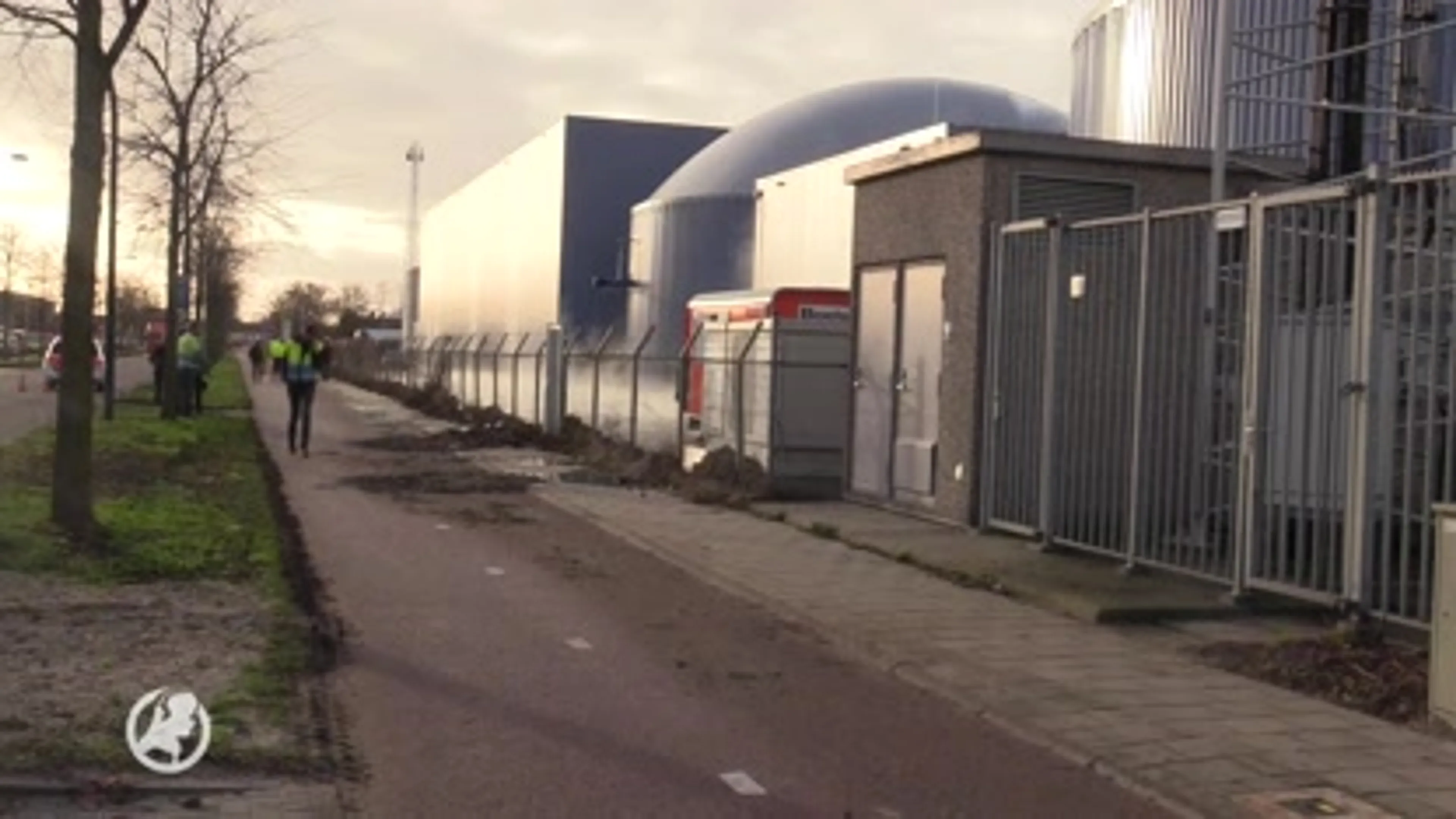 Lekkende tank met duizenden kilo's mest zorgt voor enorme stankoverlast Harderwijk