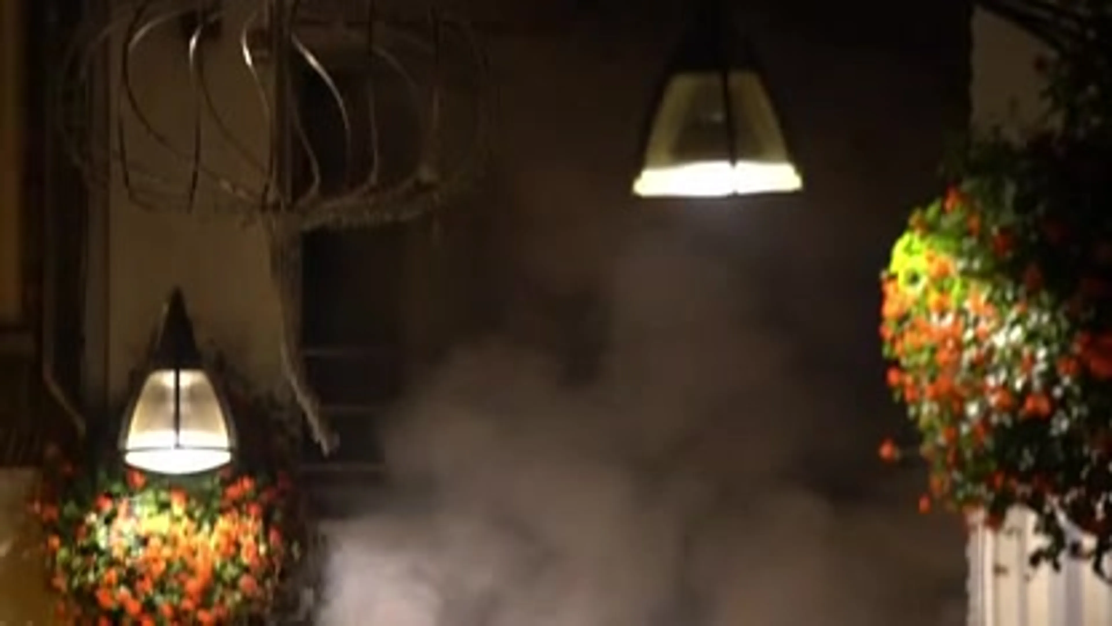 Vijf gewonden bij brand in passage Deventer