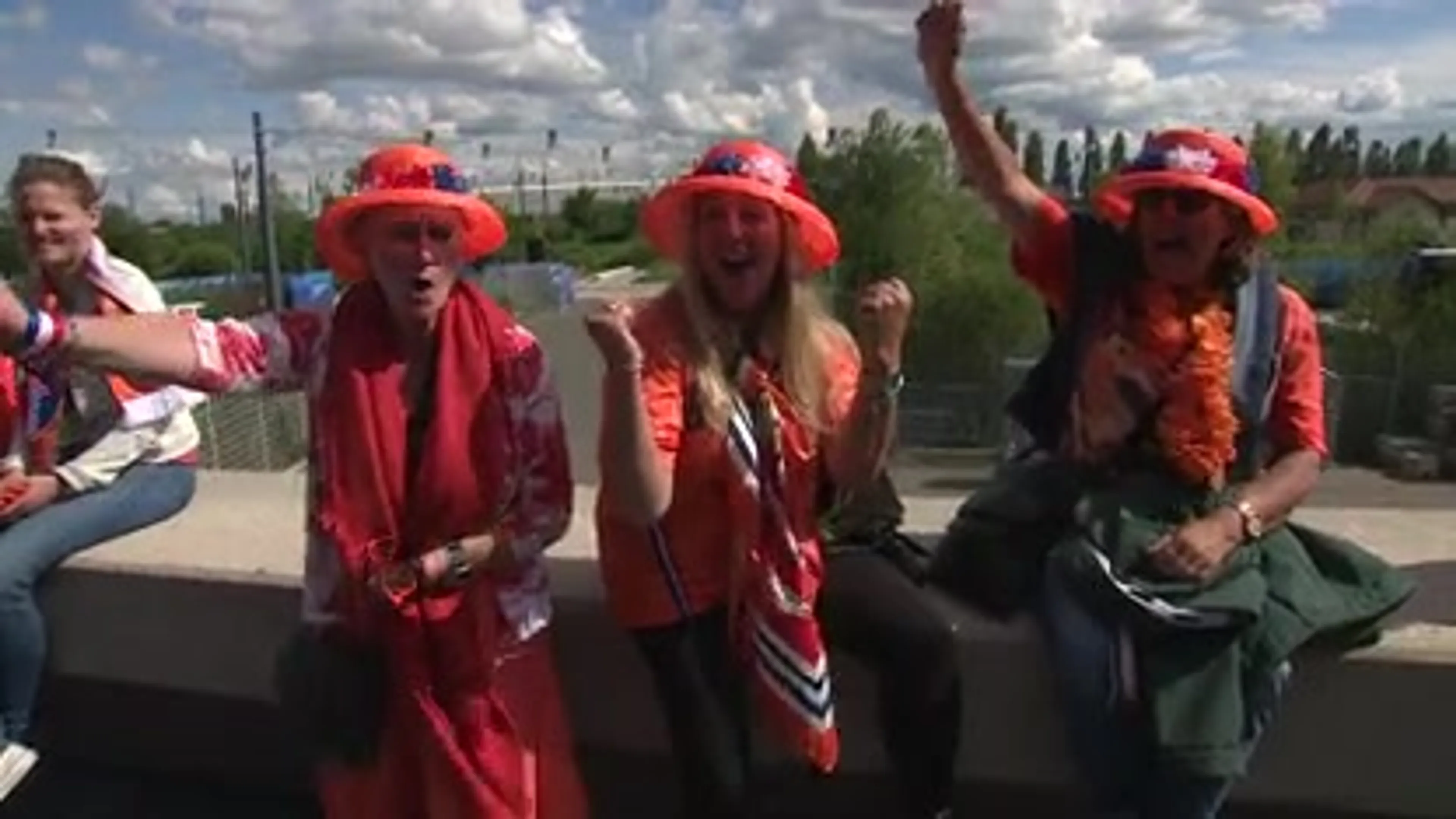 Roord kopt Oranje in blessuretijd naar winst