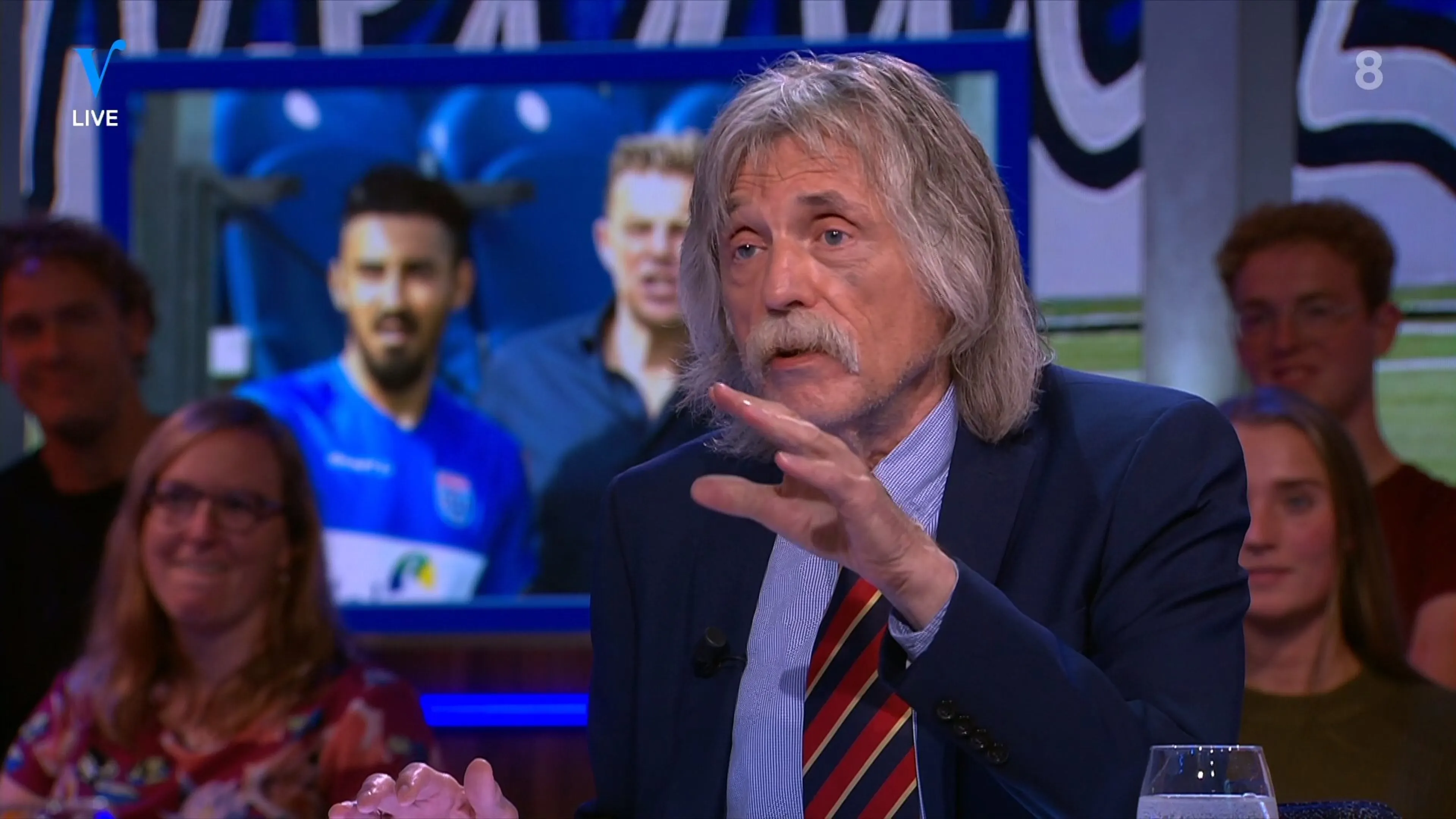 Johan over ophef Stegeman: 'Hij krijgt nog net niet de doodstraf'