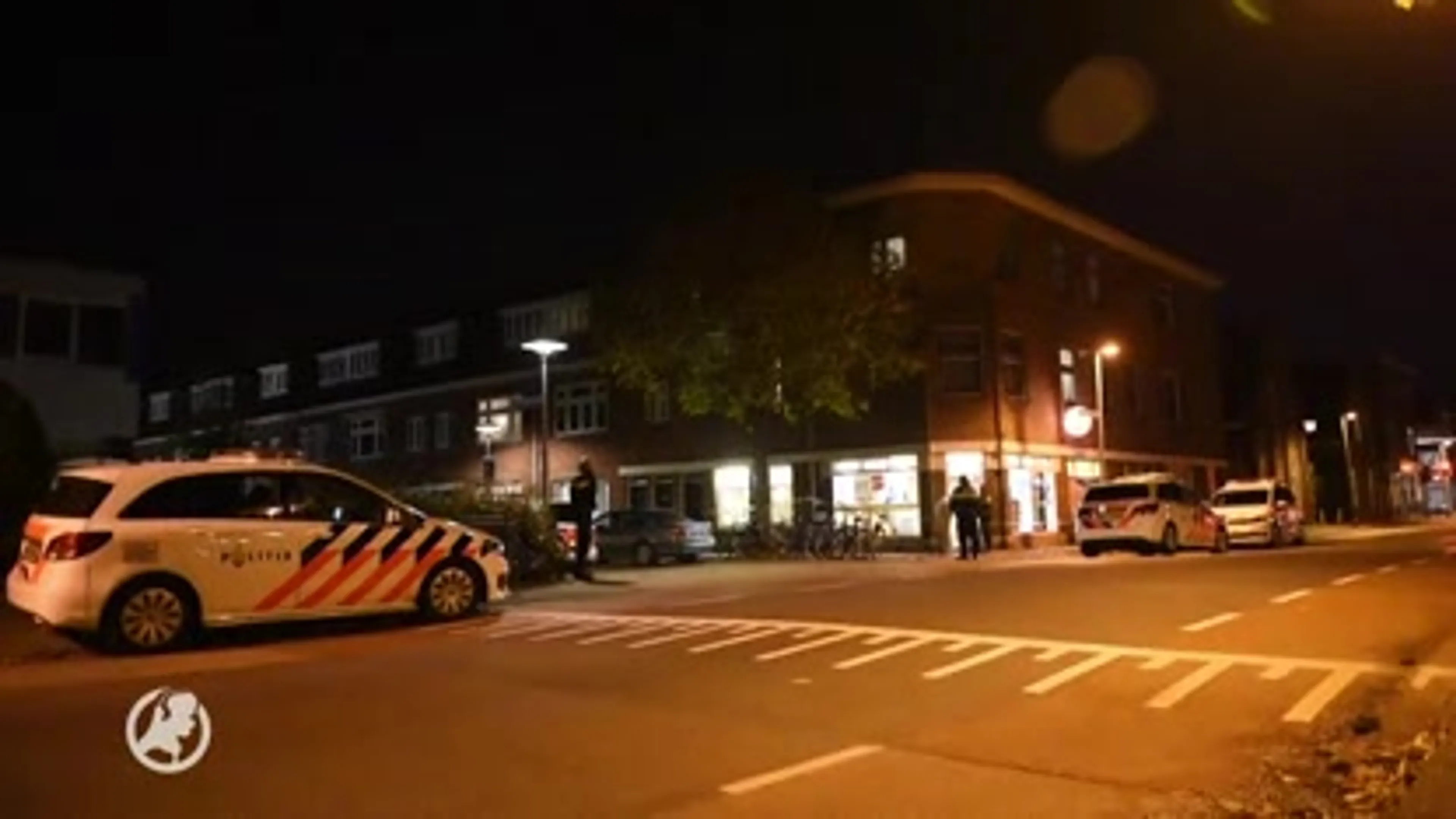 Snackbareigenaar verjaagt overvaller eigenhandig met hete frituurmand
