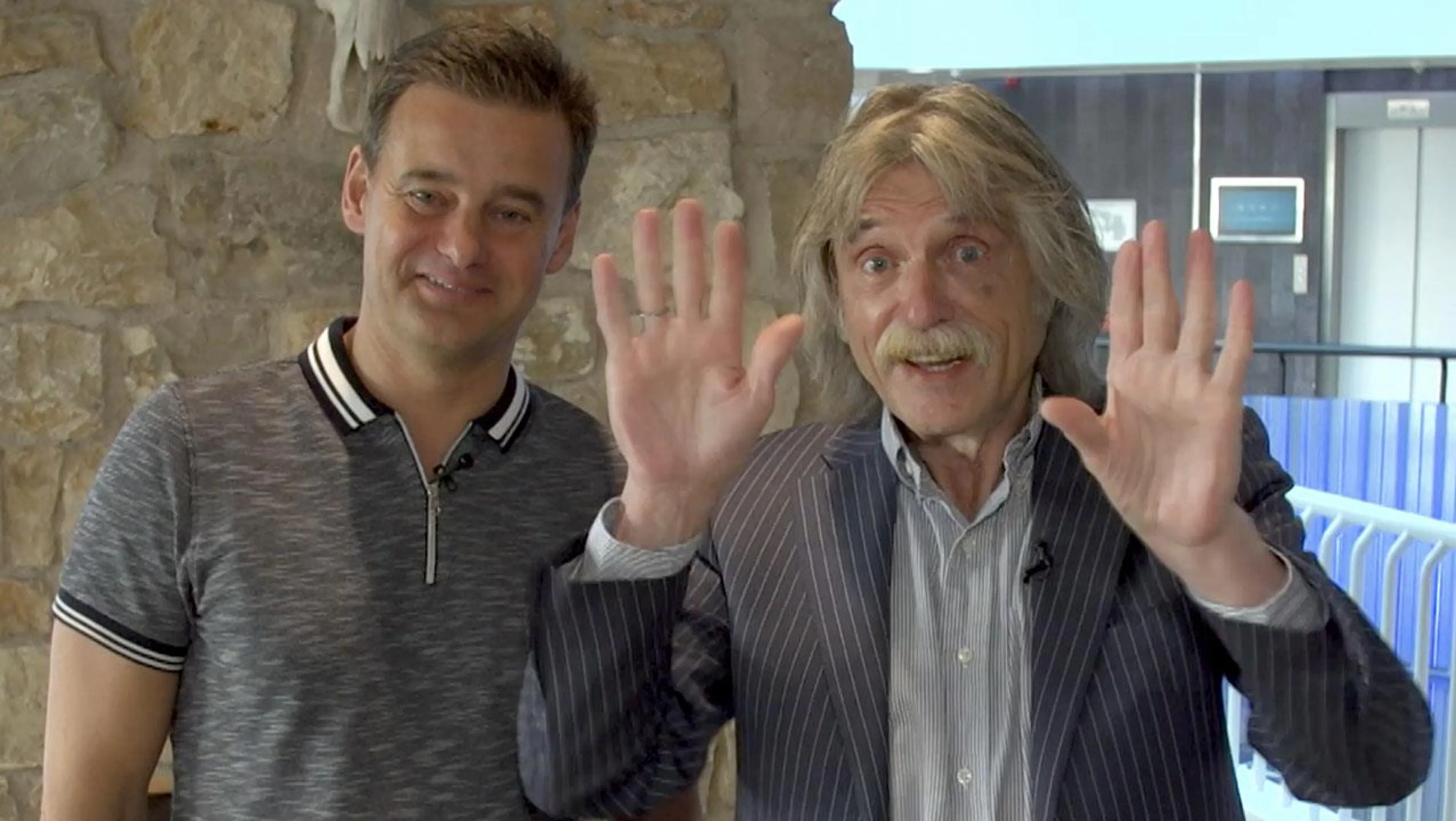 Doordekken #5: Wat doet Johan allemaal onder de douche?!