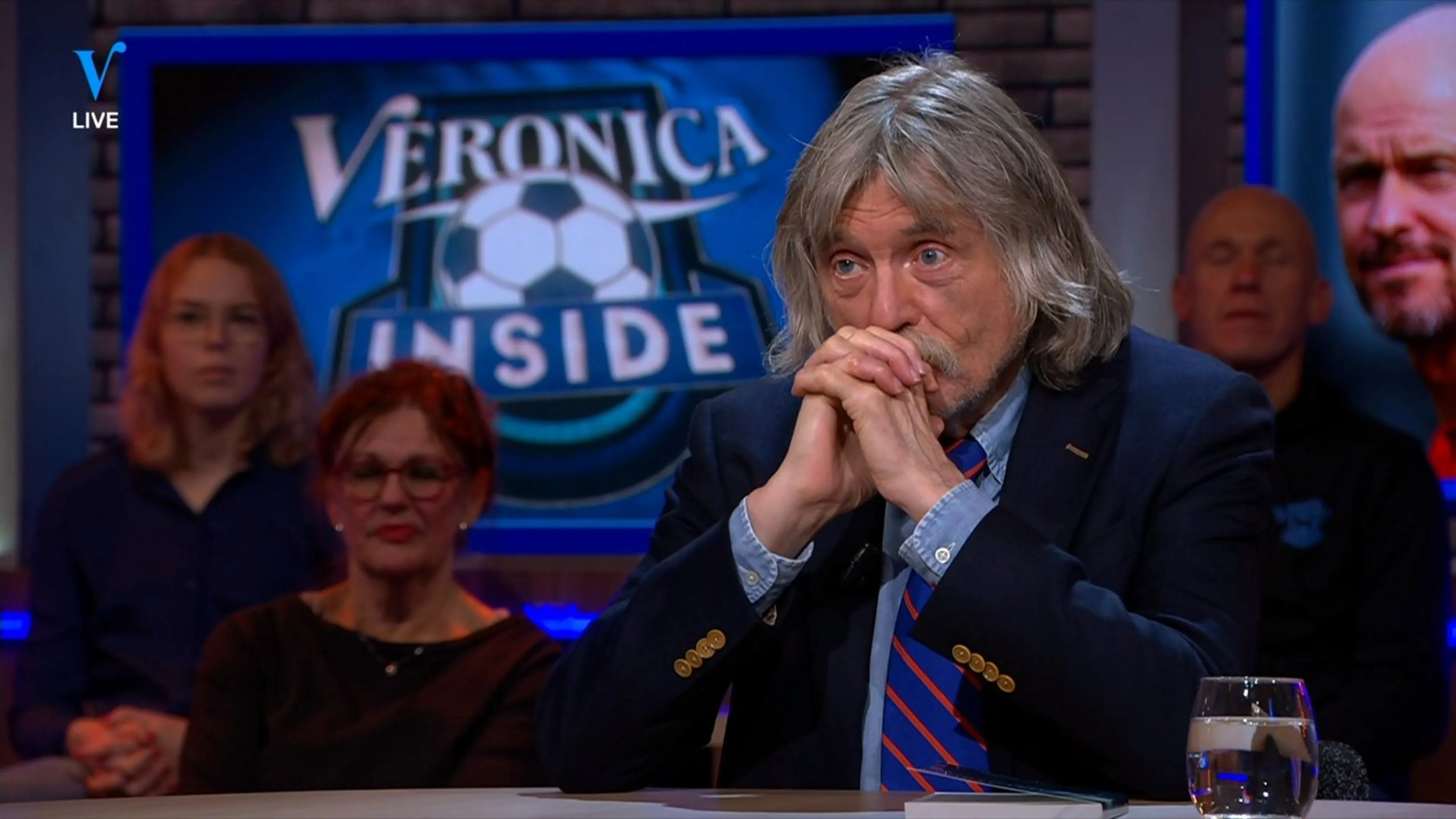 ZOEKACTIE: 'Kees Jansma is een week niet gesignaleerd op TV'