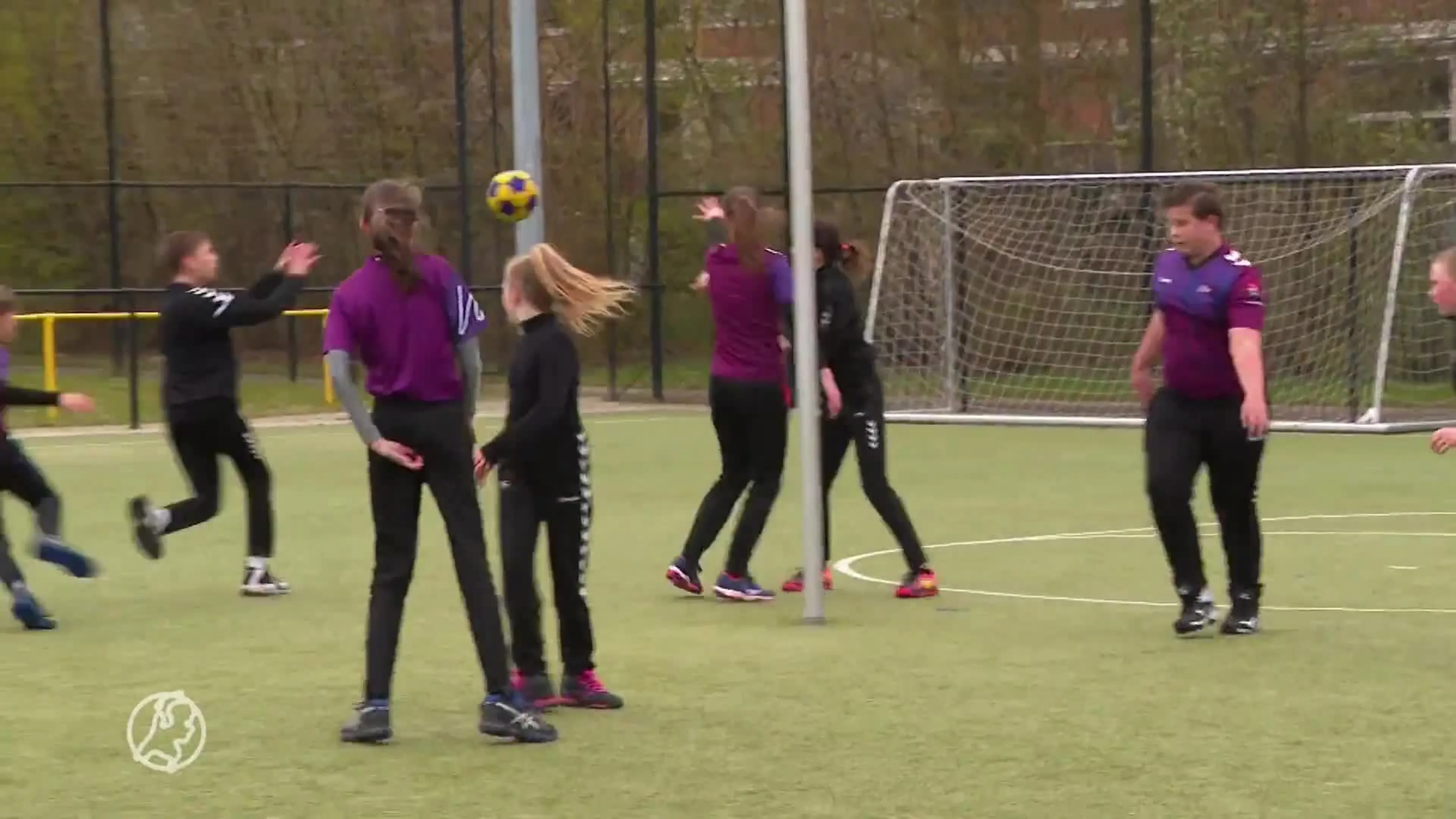 Voorzitters amateurclubs pleiten voor wedstrijden tussen buur...