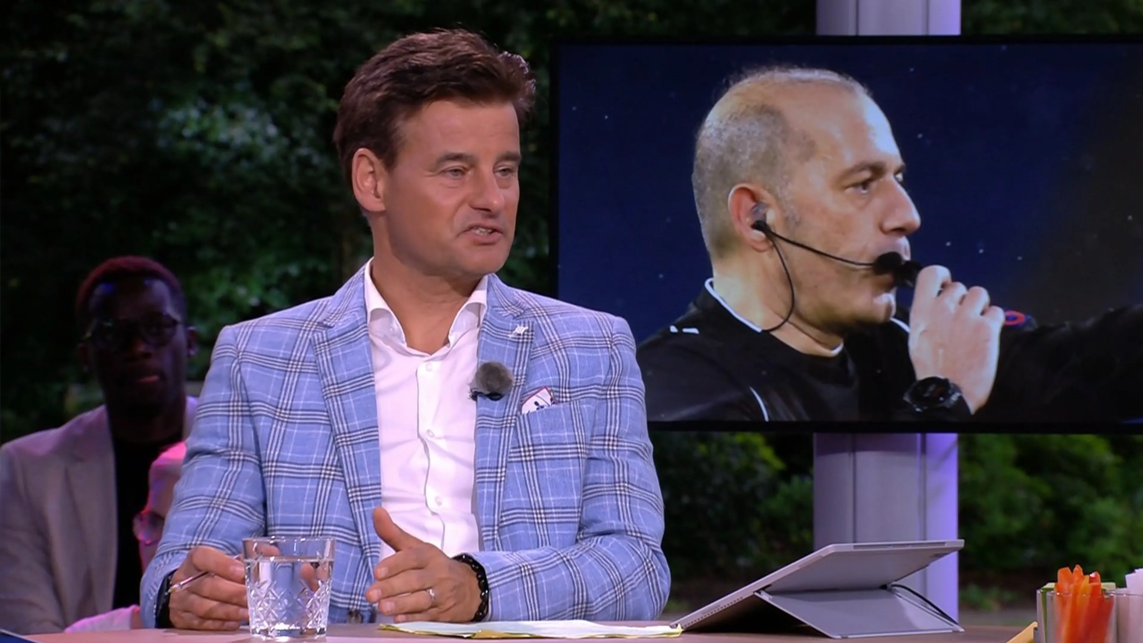 Björn Kuipers fluit EK-finale: 'Maar het riekt naar vriendjes...