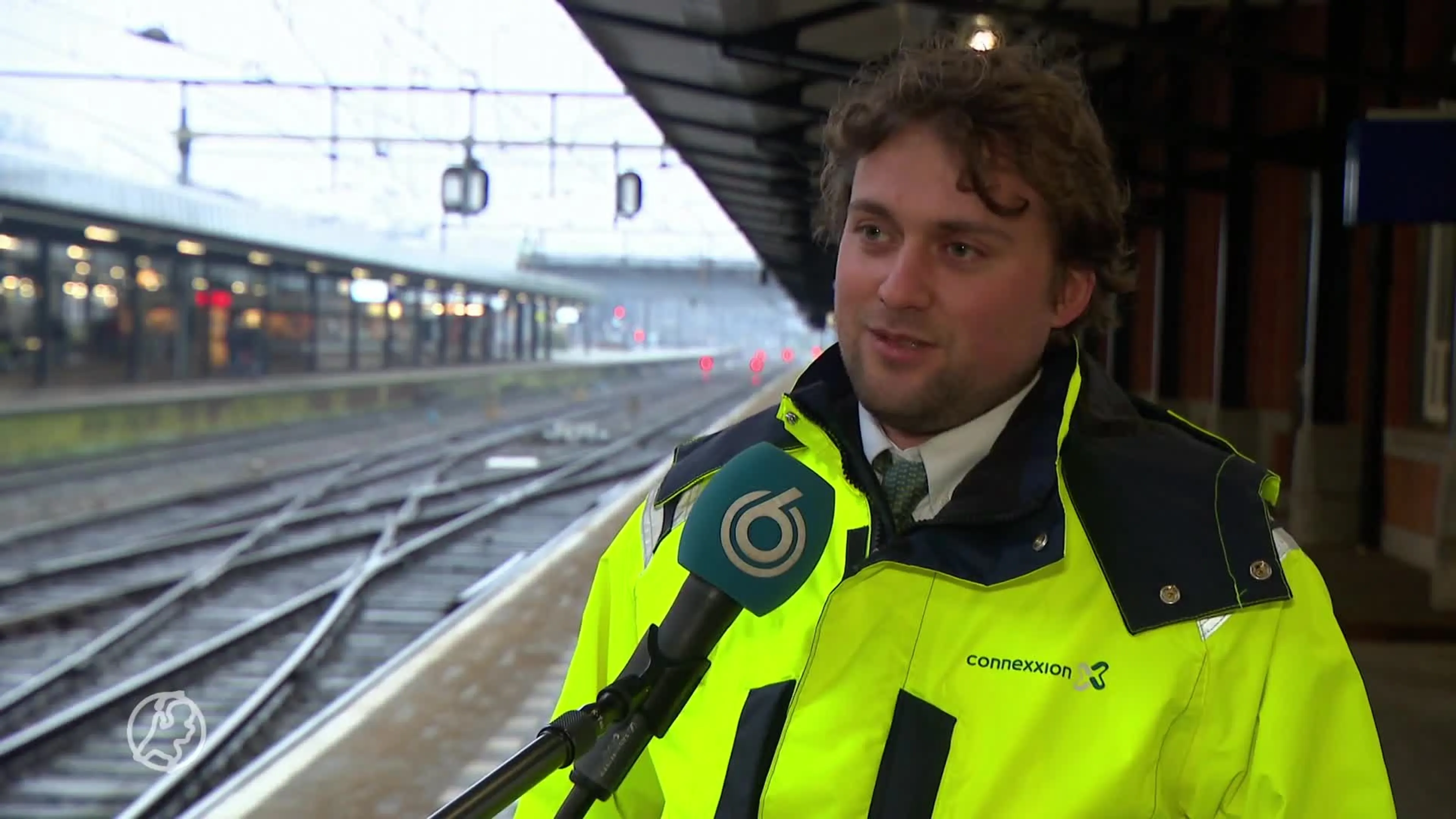 Zorgen om hoog aantal bijna-aanrijdingen bij onbewaakte spoor...