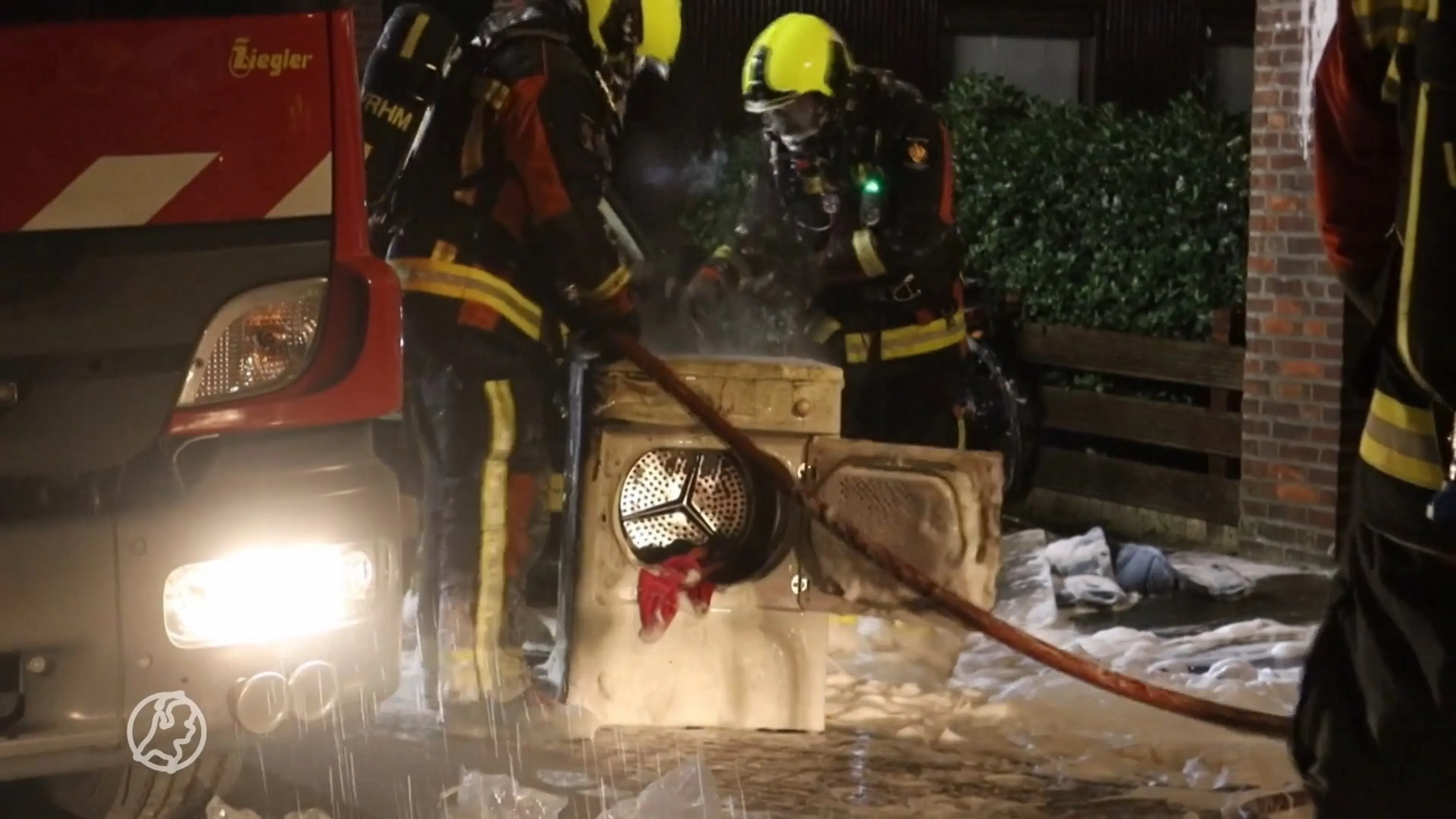 Woningen ontruimd na brand en explosie in Katwijk