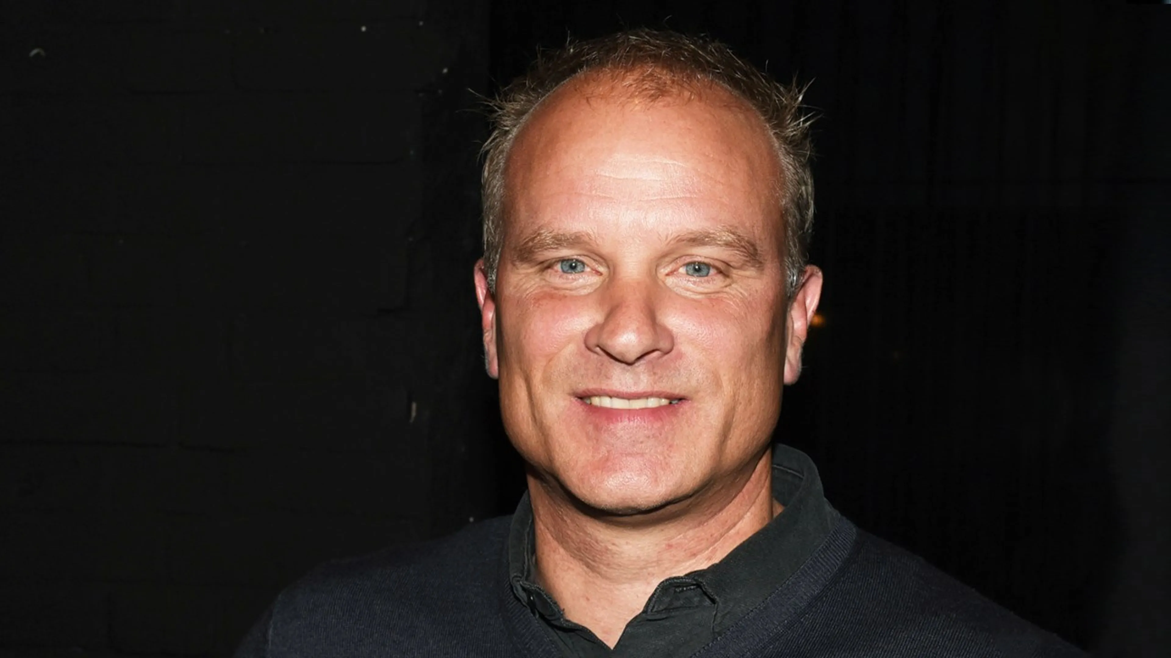 ZIEN: Dennis Bergkamp heeft deze villa verkocht voor 19 miljo...
