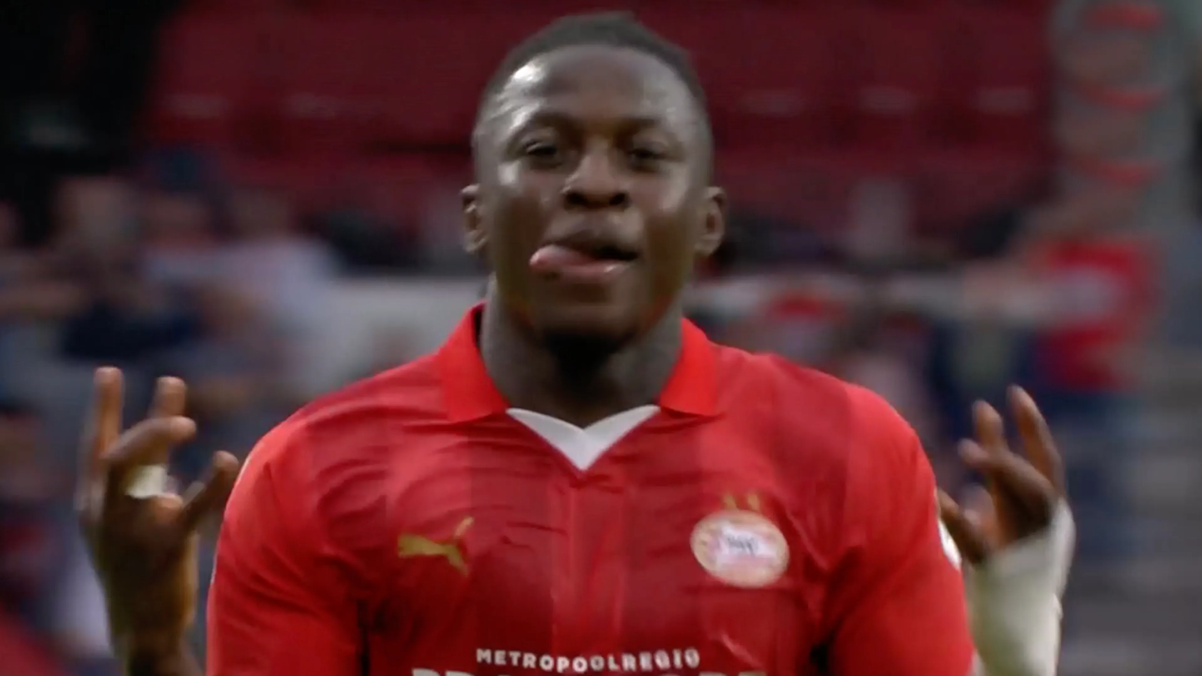 VIDEOGOAL: PSV - Nottingham Forest 1-0 (Bakayoko)