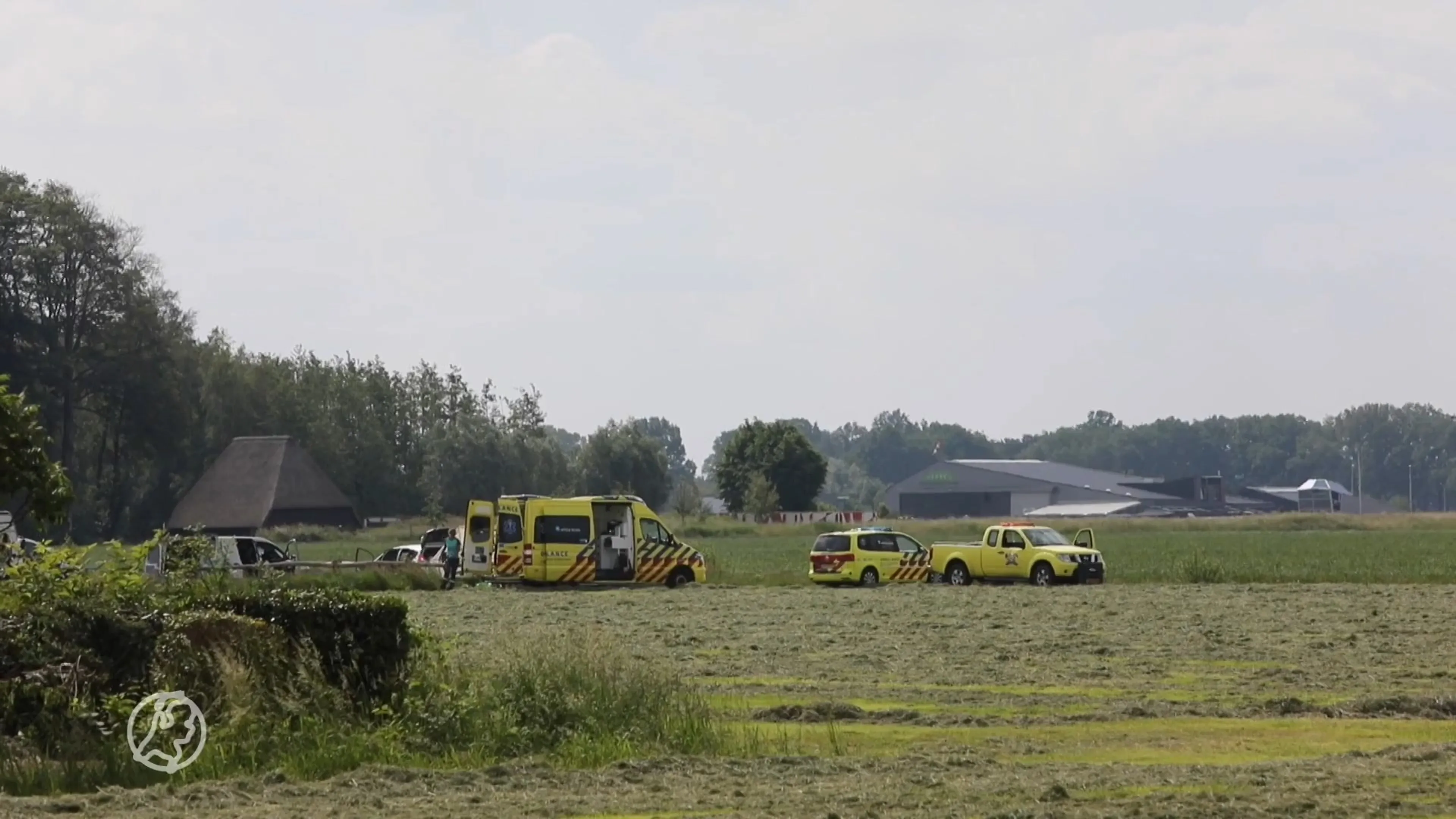 Parachutist raakt ernstig gewond tijdens mislukte landing bij...