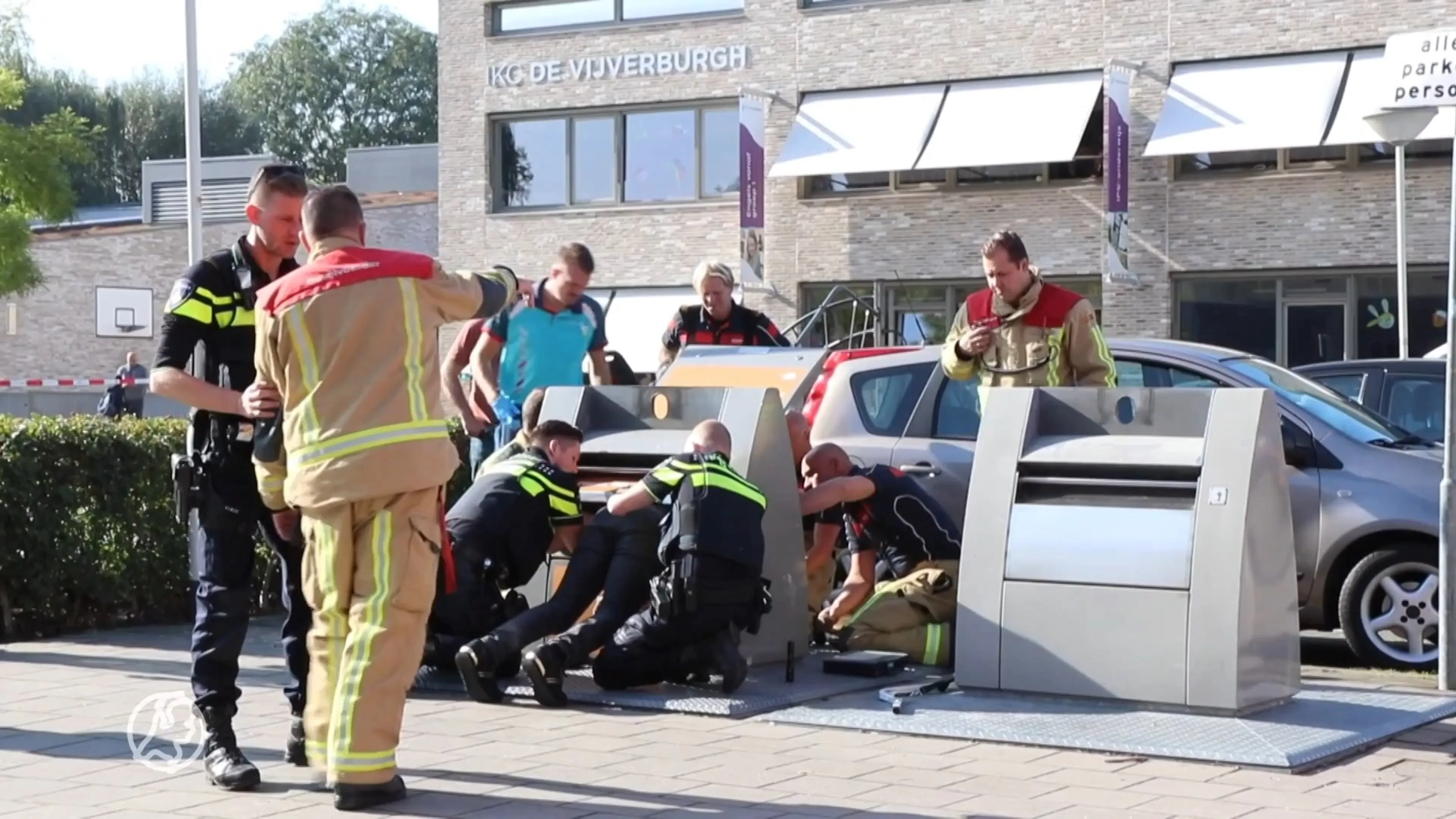 Kindje valt in ondergrondse vuilcontainer in Zoetermeer
