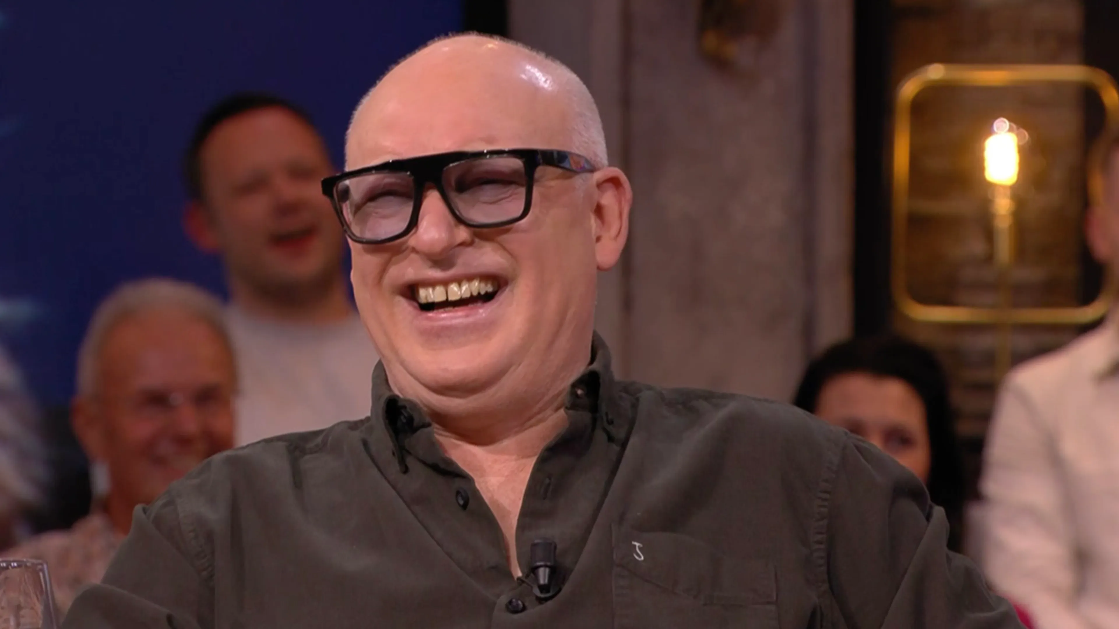 René las oproep om dartpijlen mee te nemen naar Klassieker: 'Dan kan je beter Barney uitnodigen!'