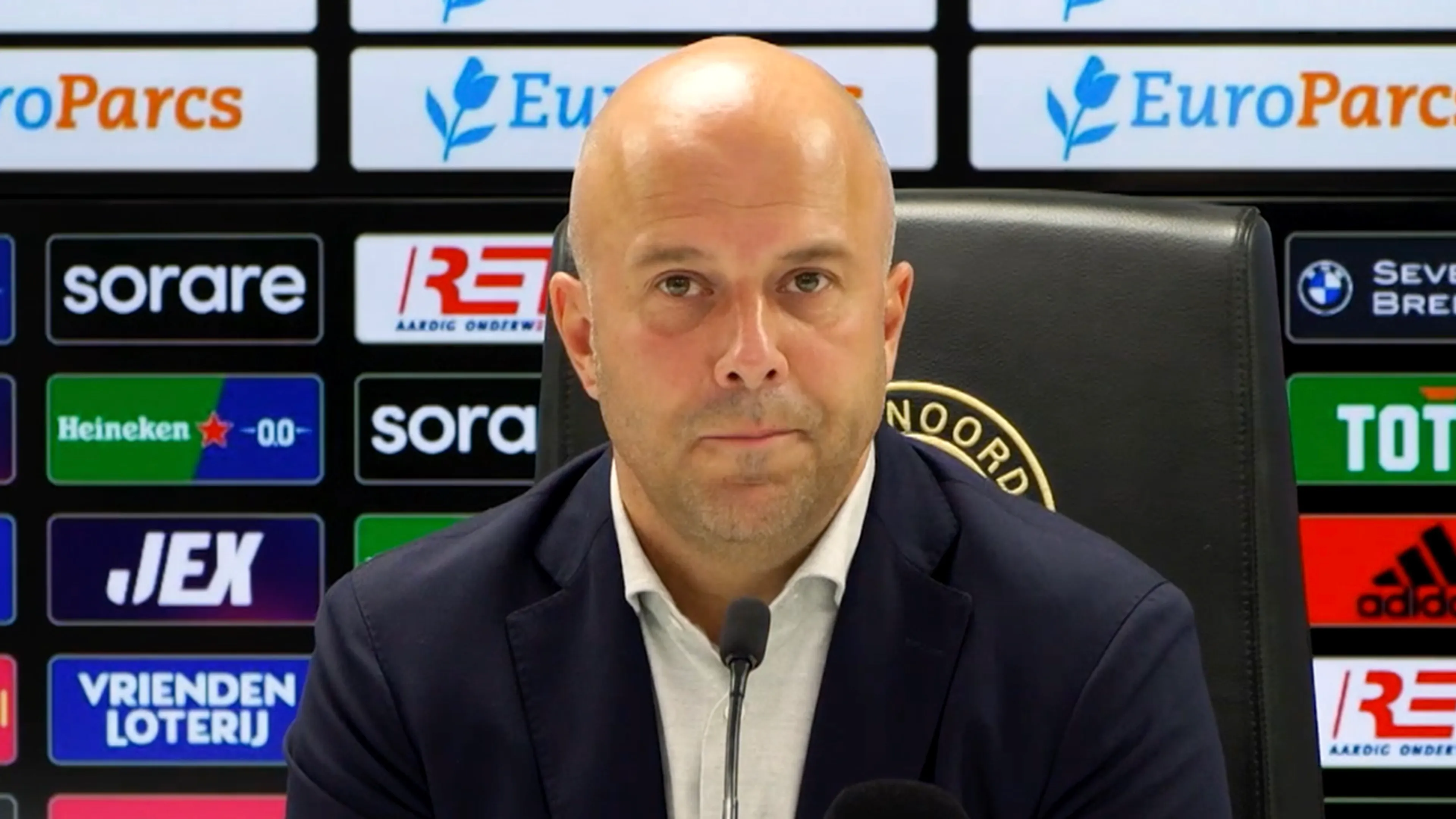 Feyenoord herfstkampioen? 'Wat Ajax en PSV kunnen, is voor ons nu niet weggelegd'