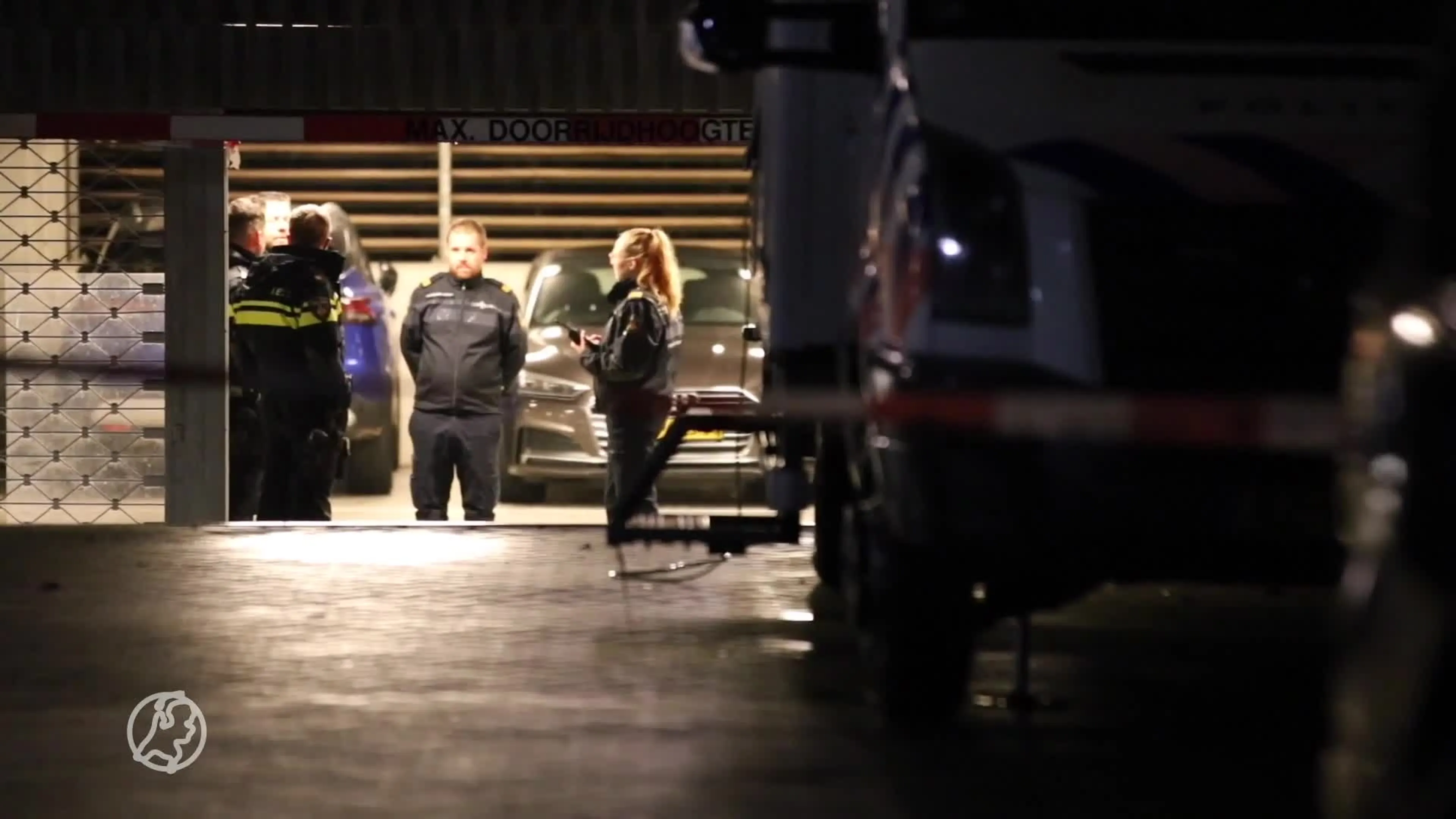 Zwaargewonde door steekpartij in parkeergarage in Vinkeveen