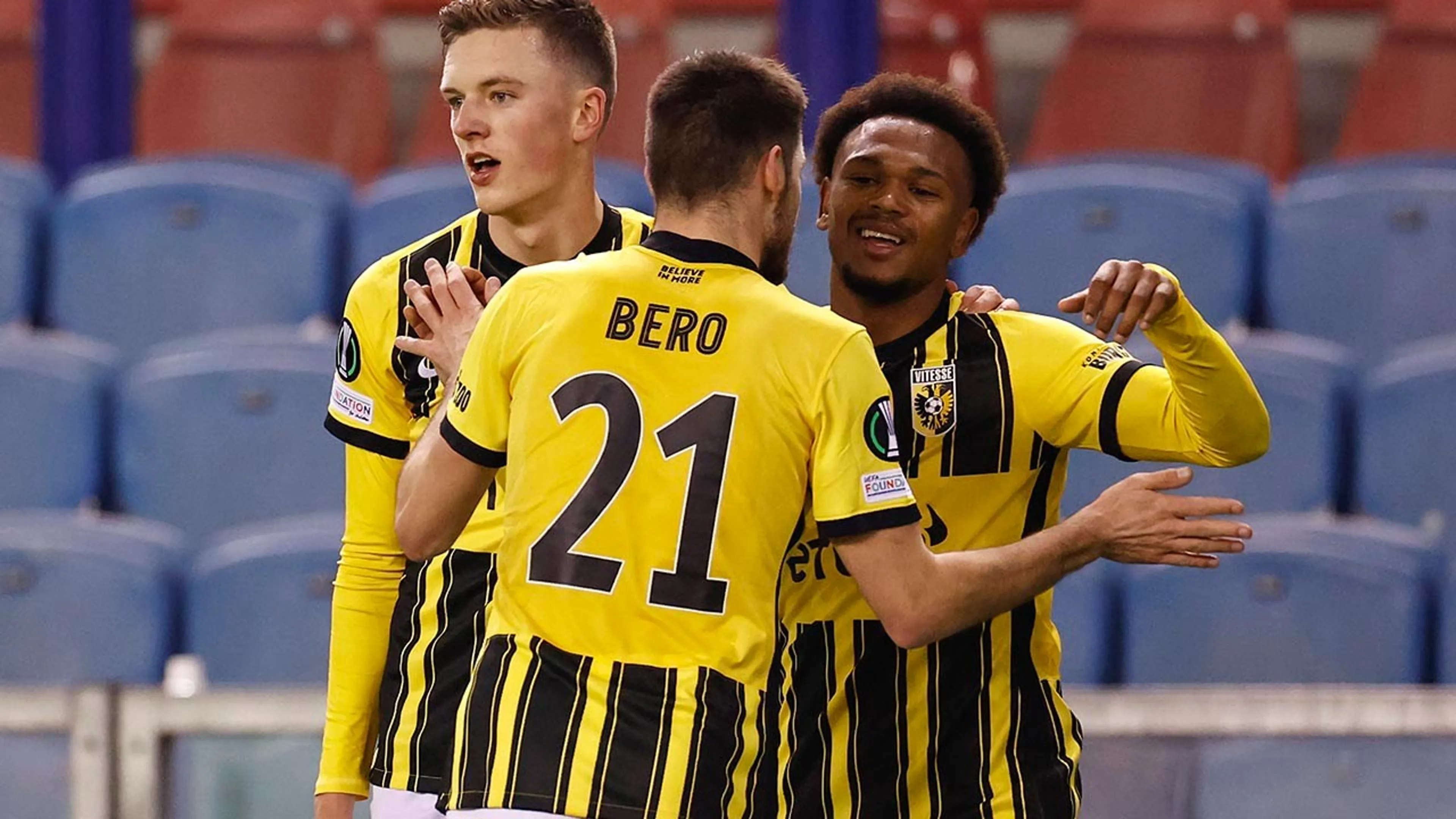 SAMENVATTING: Vitesse - Mura (Groepsfase Conference League)