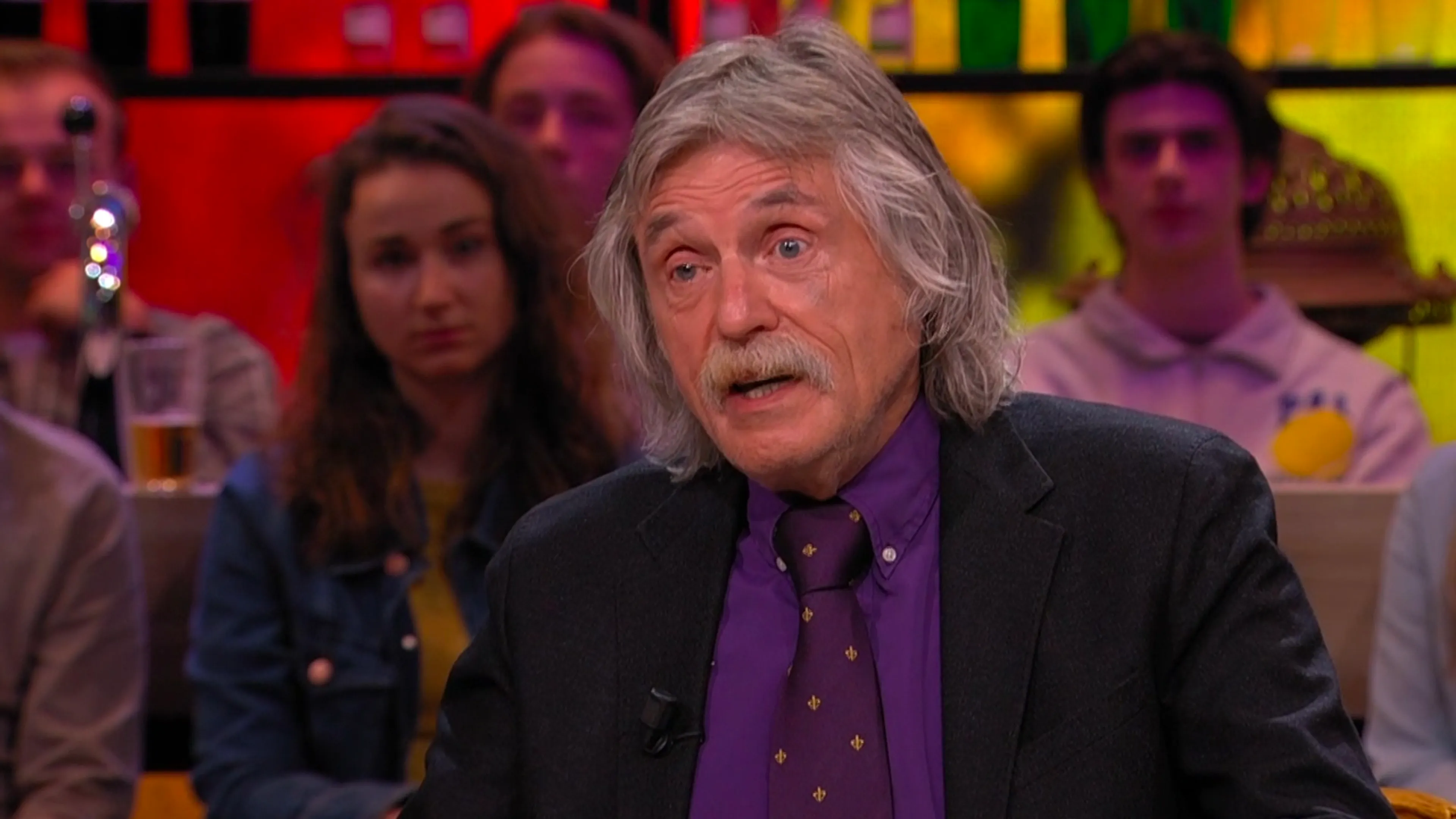 Johan over opvang Oekraïense vluchtelingen bij de koning: 'Betaalt hij dan ook wat?!'