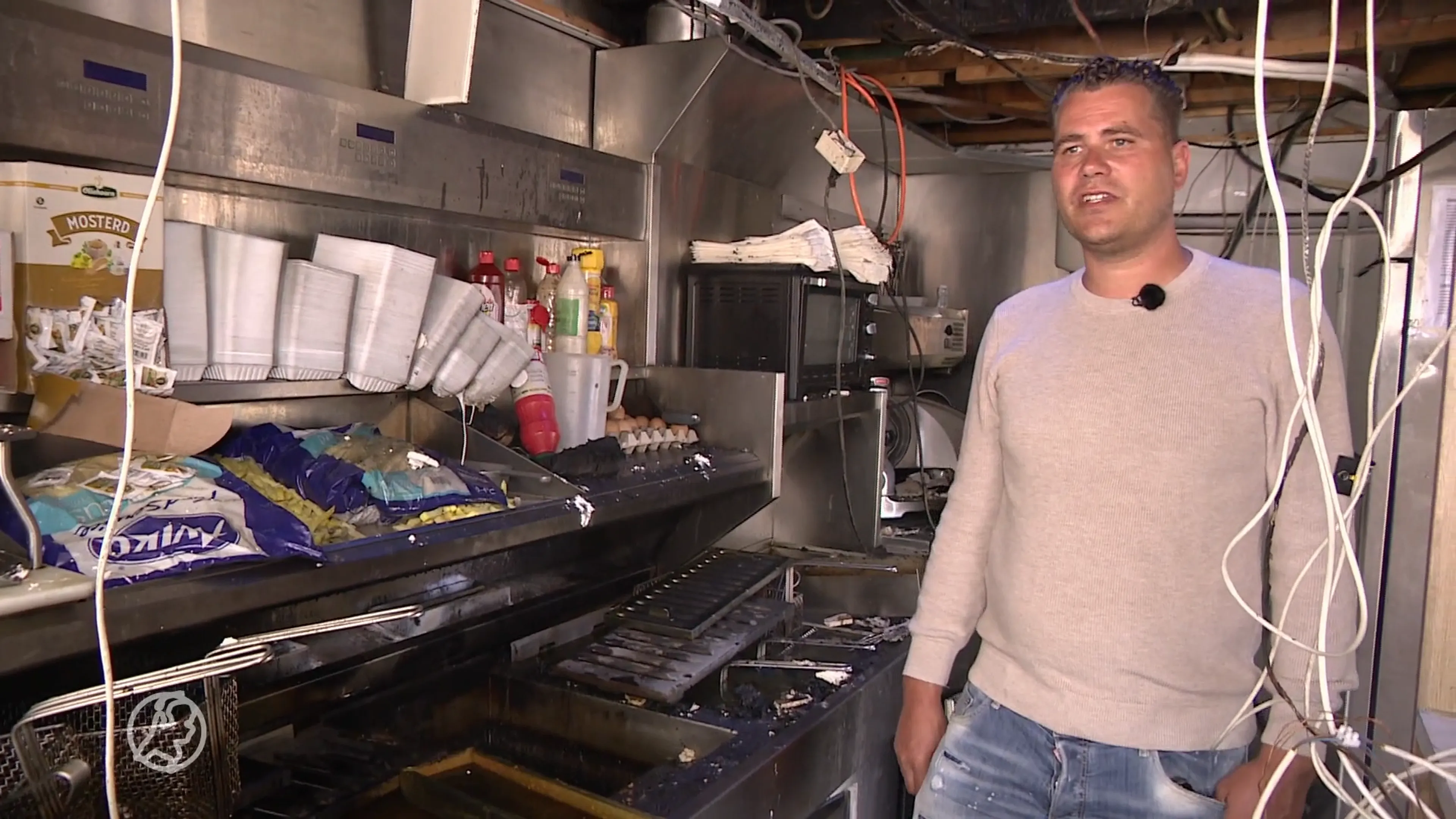 Snackbarfamilie ten einde raad na verwoestende brand: 'Levenswerk is weg'