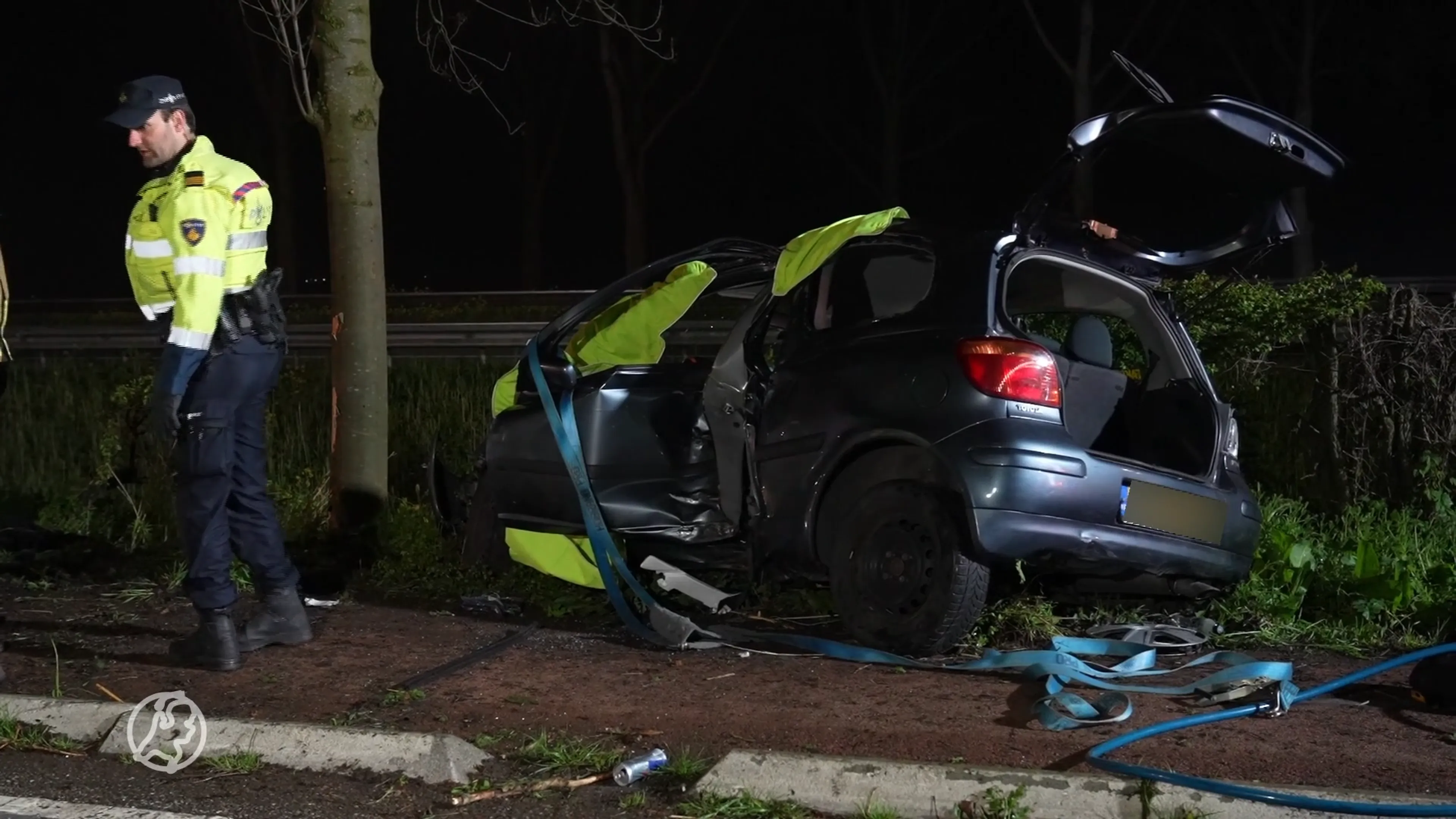 Automobilist zwaargewond na botsing in Oosterhout