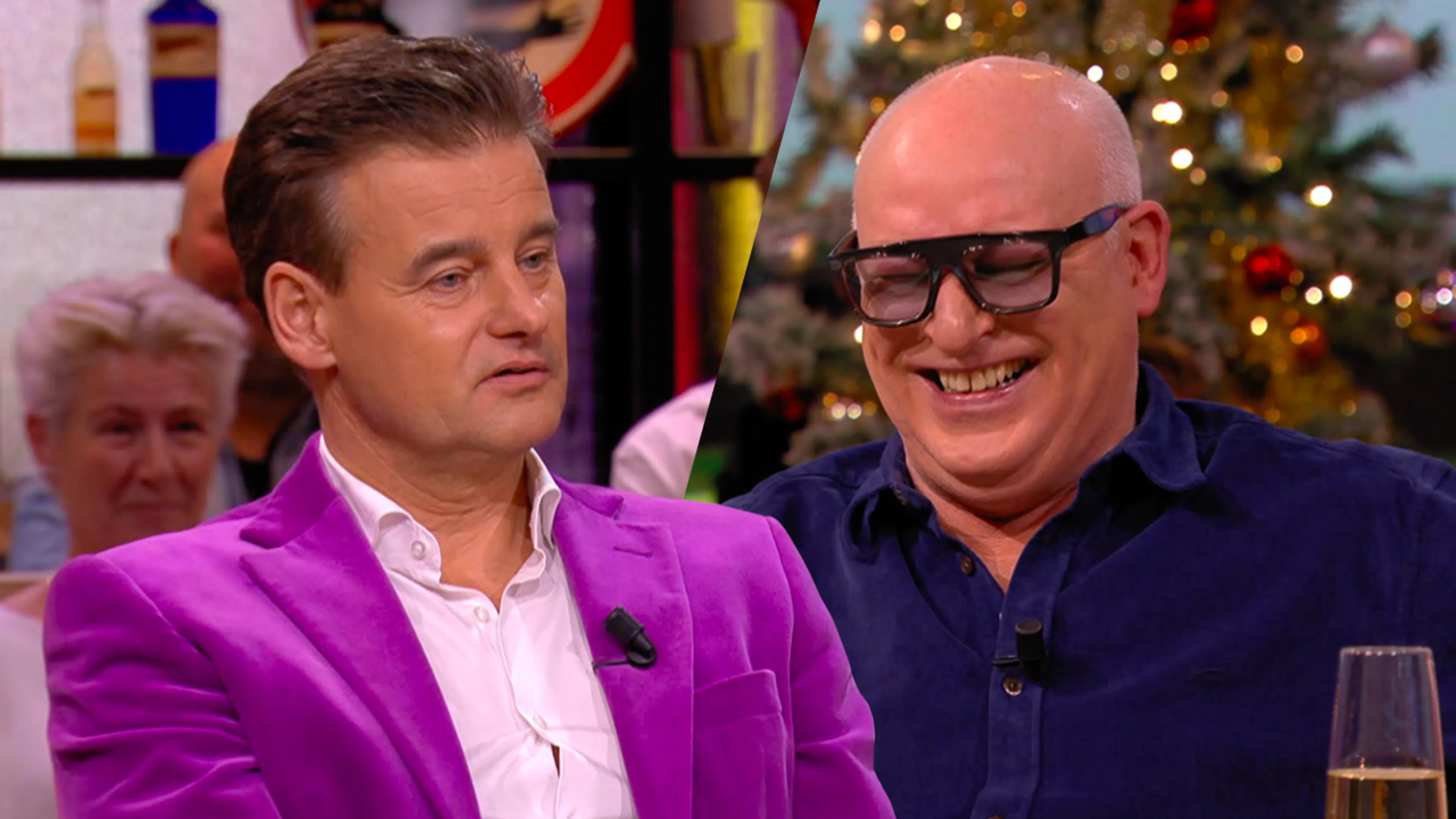René lacht om jasje Wilfred: ‘Die hing al 5 jaar in de winkel: niemand wilde hem hebben!'