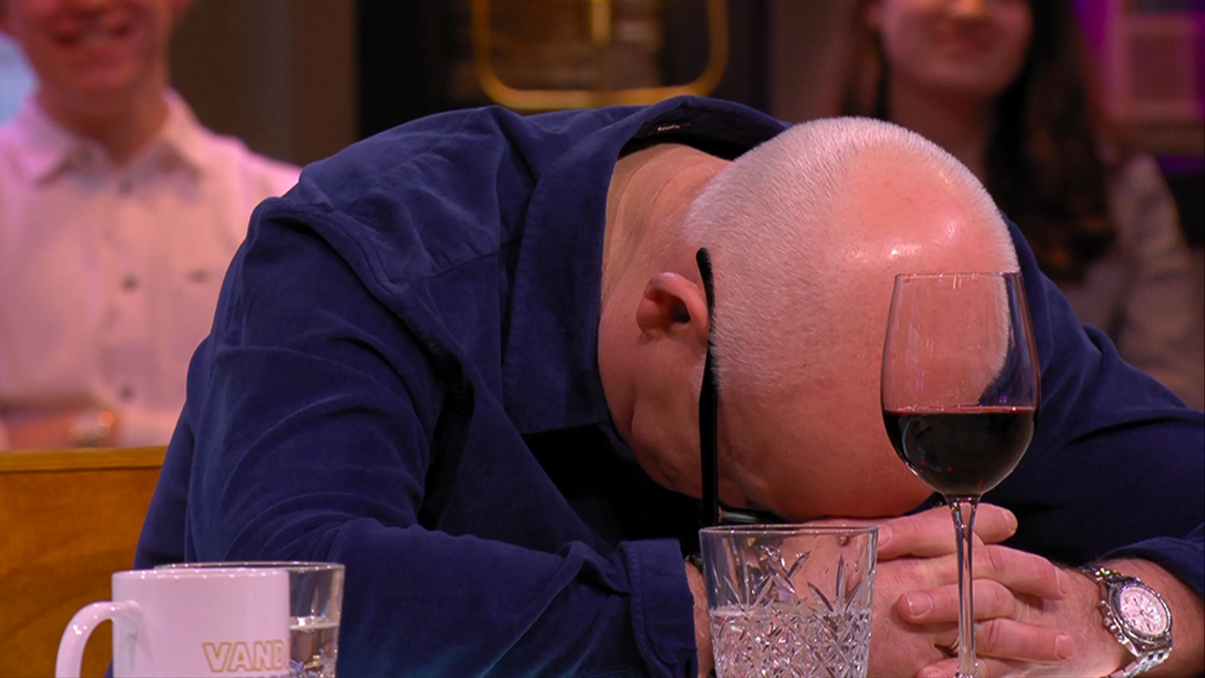 René ziet niks in Ajax-suggestie Leonne Stentler: ‘Laten we nou gewoon normaal blijven doen’