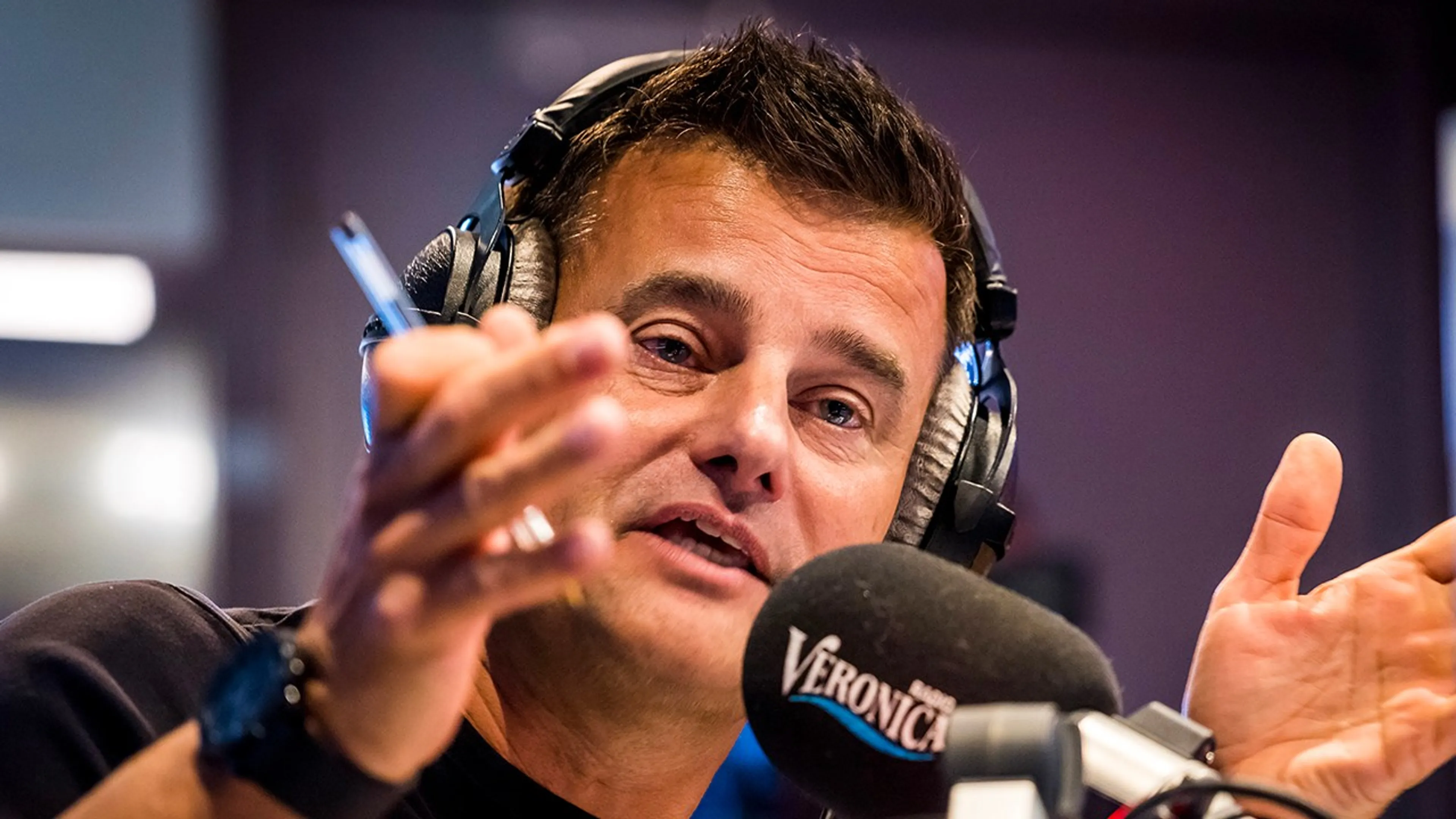 Wilfred geeft update over Dennis Schouten en PowNed: ‘Echt he...