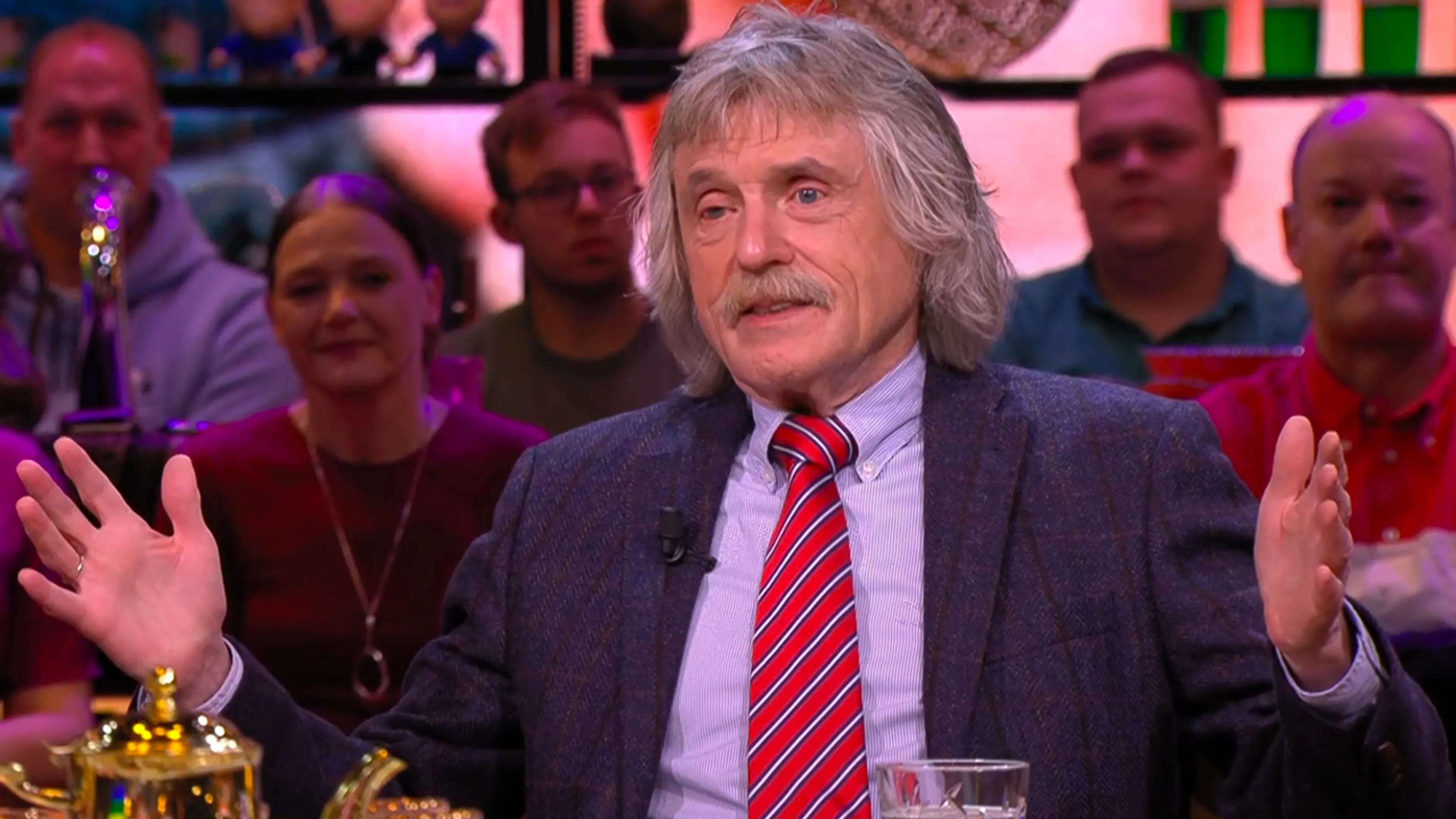 Johan over aangenomen anti-homowet in Rusland: 'Ze draaien de klok 100 jaar terug'