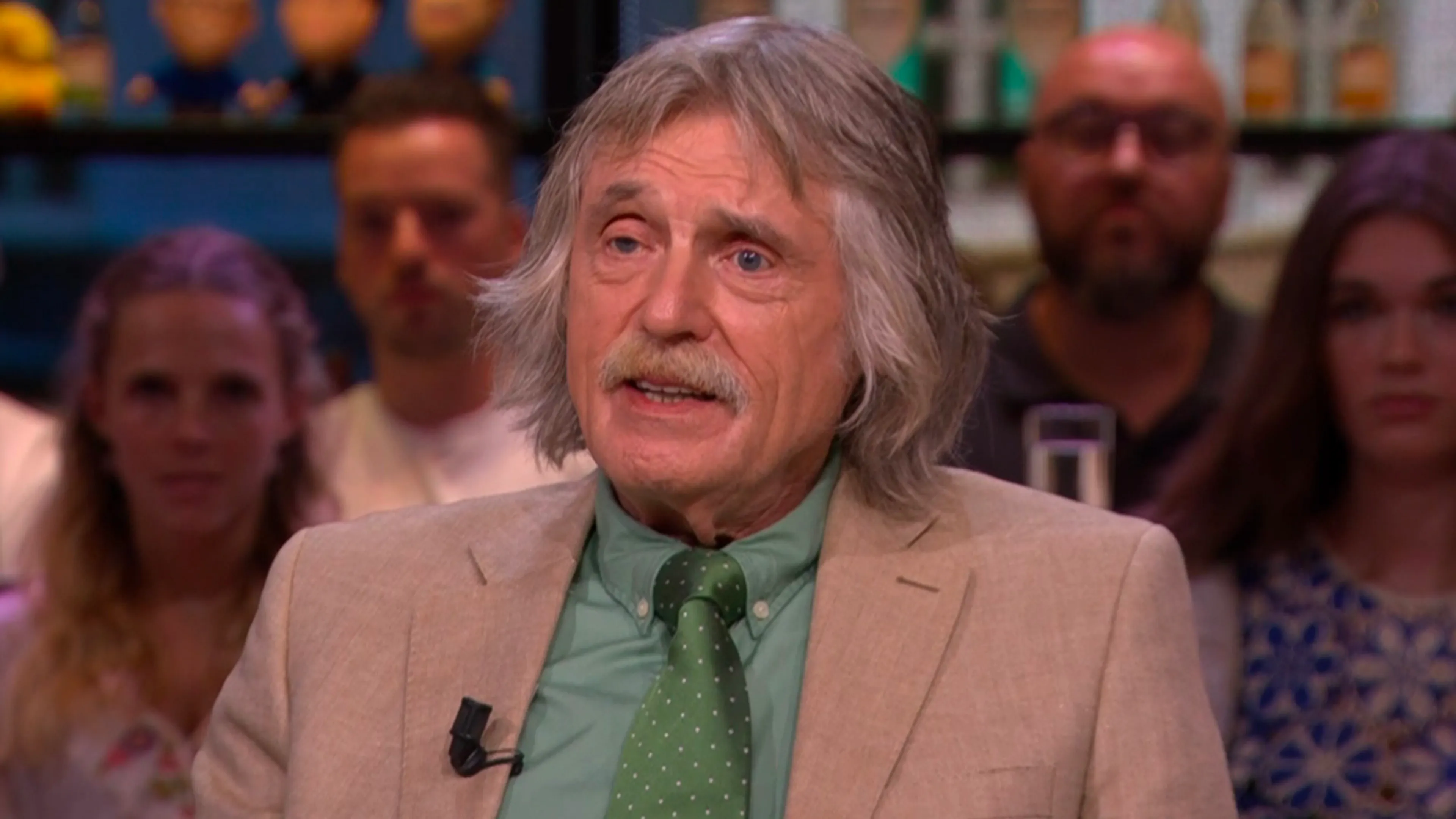 Johan prijst Alexia: 'Zij is veel geschikter om Koningin te spelen dan Amalia!'