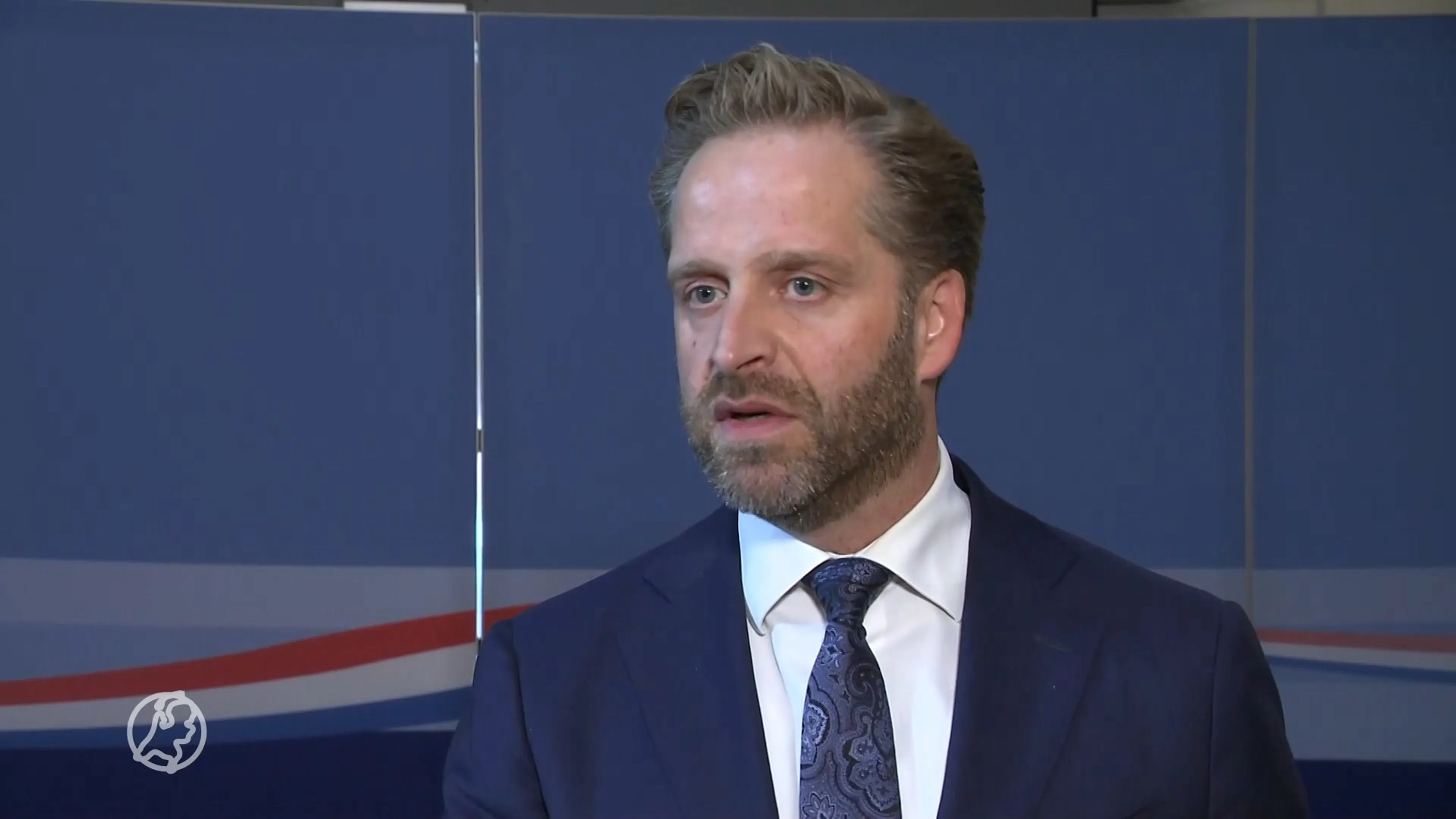 De Jonge gaat mee met Kamer: coronapas niet nodig op het terras