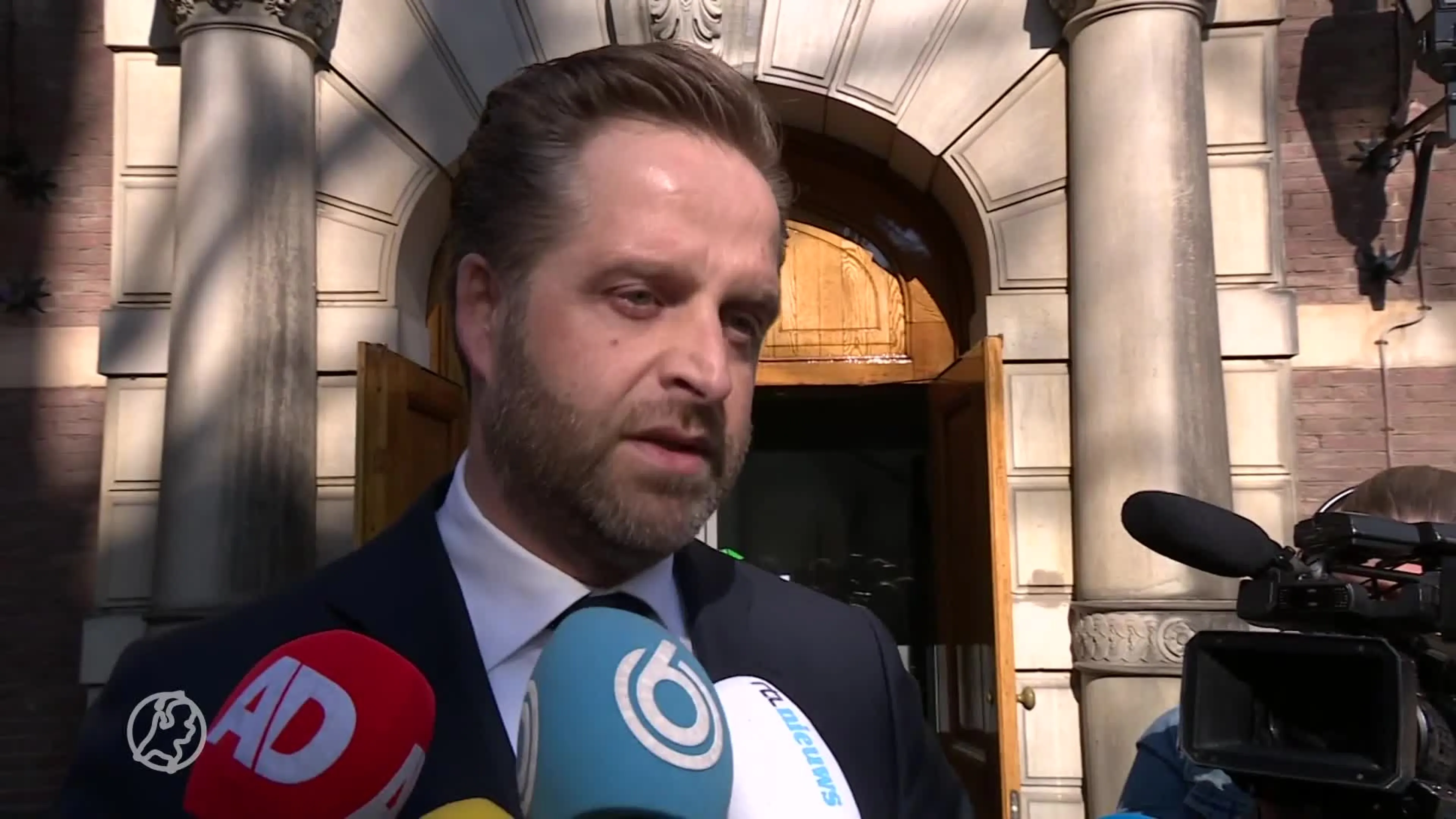De Jonge ontkent gelogen te hebben over rol in mondkapjesdeal