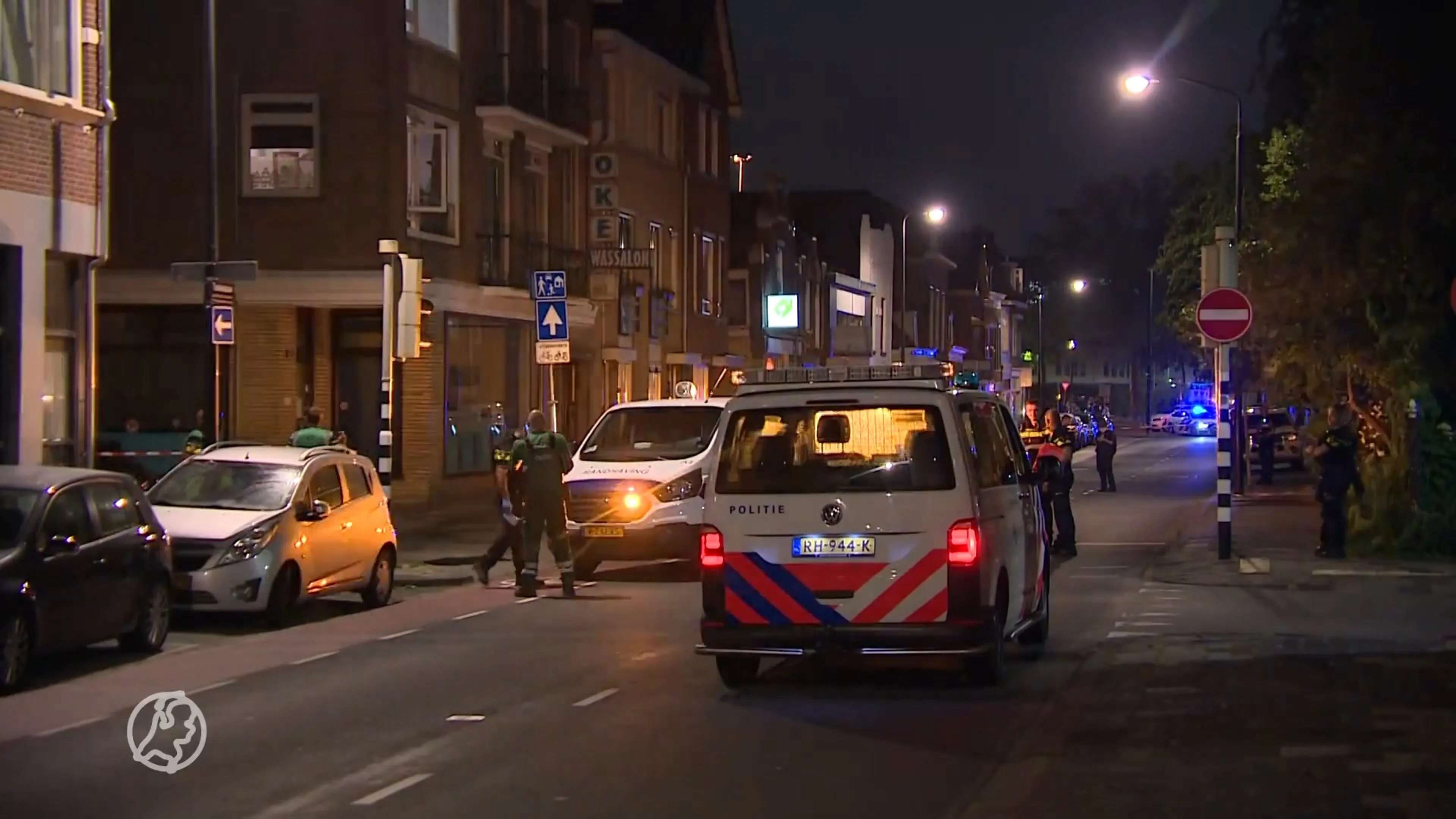 Twee politieagenten neergeschoten in Dordrecht, drie verdachten opgepakt