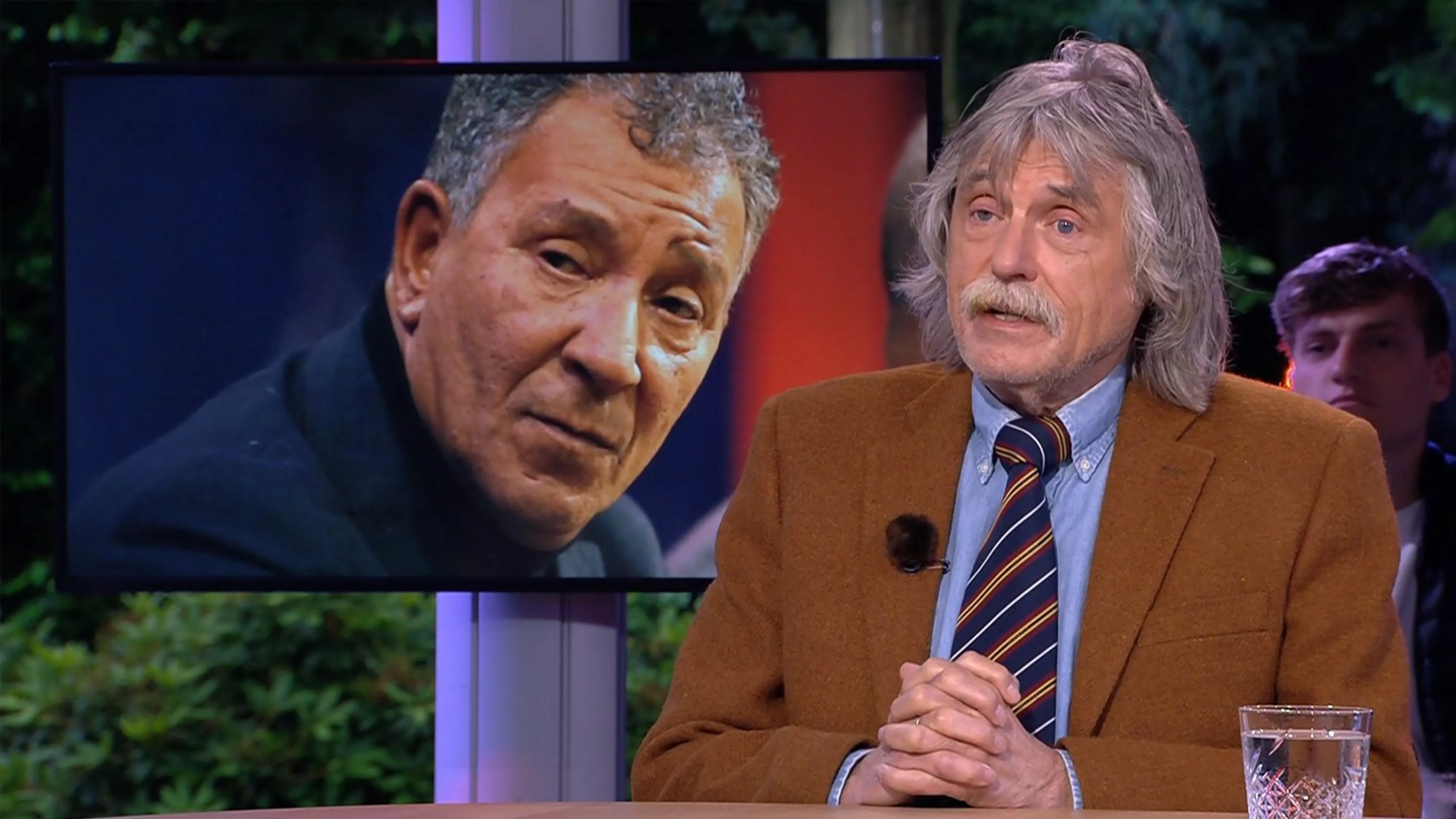 'Henk ten Cate vandaag halsoverkop naar Nederland gevlogen'