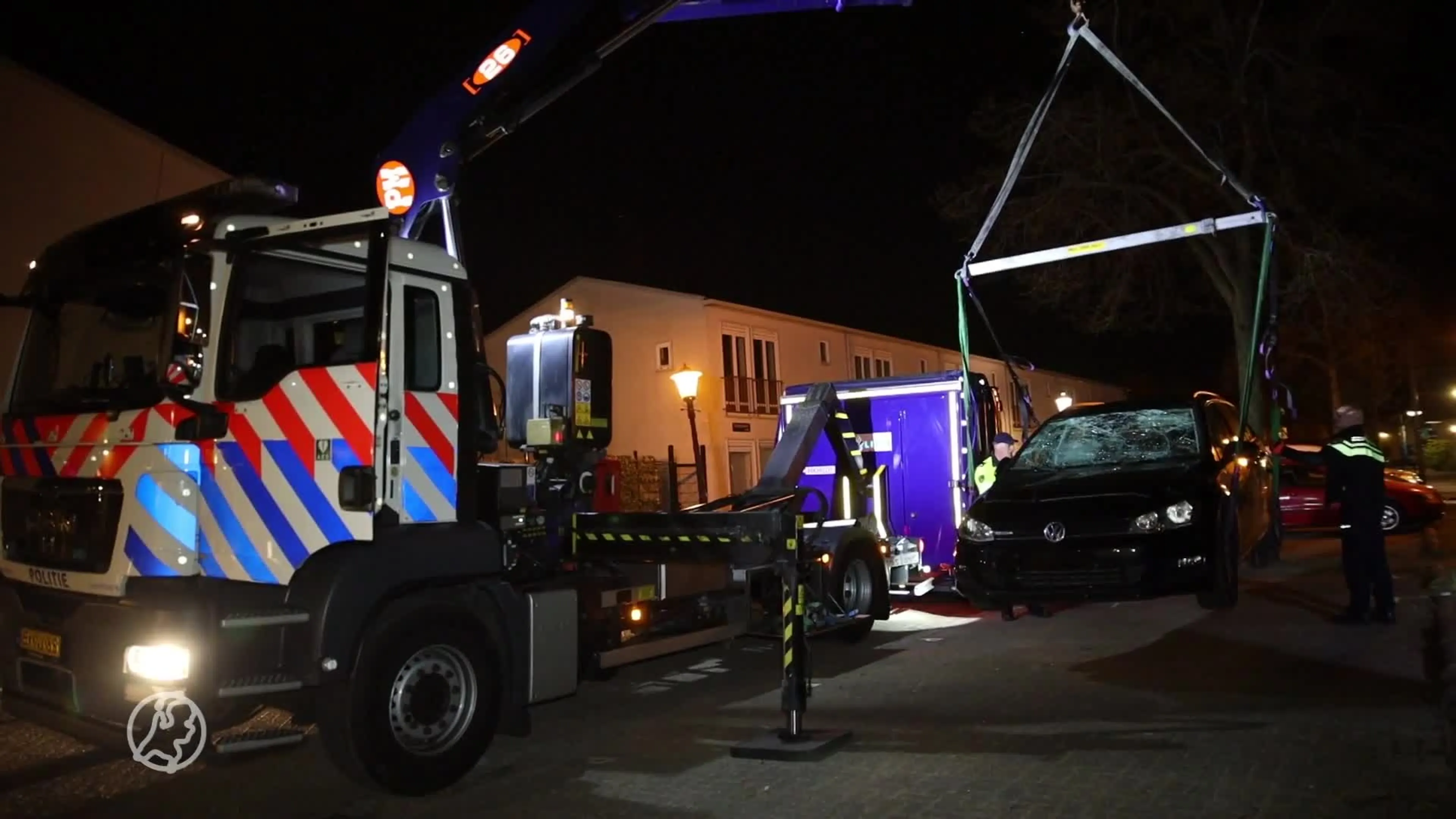 Jonge vrouw meerdere keren opzettelijk overreden in Amsterdam
