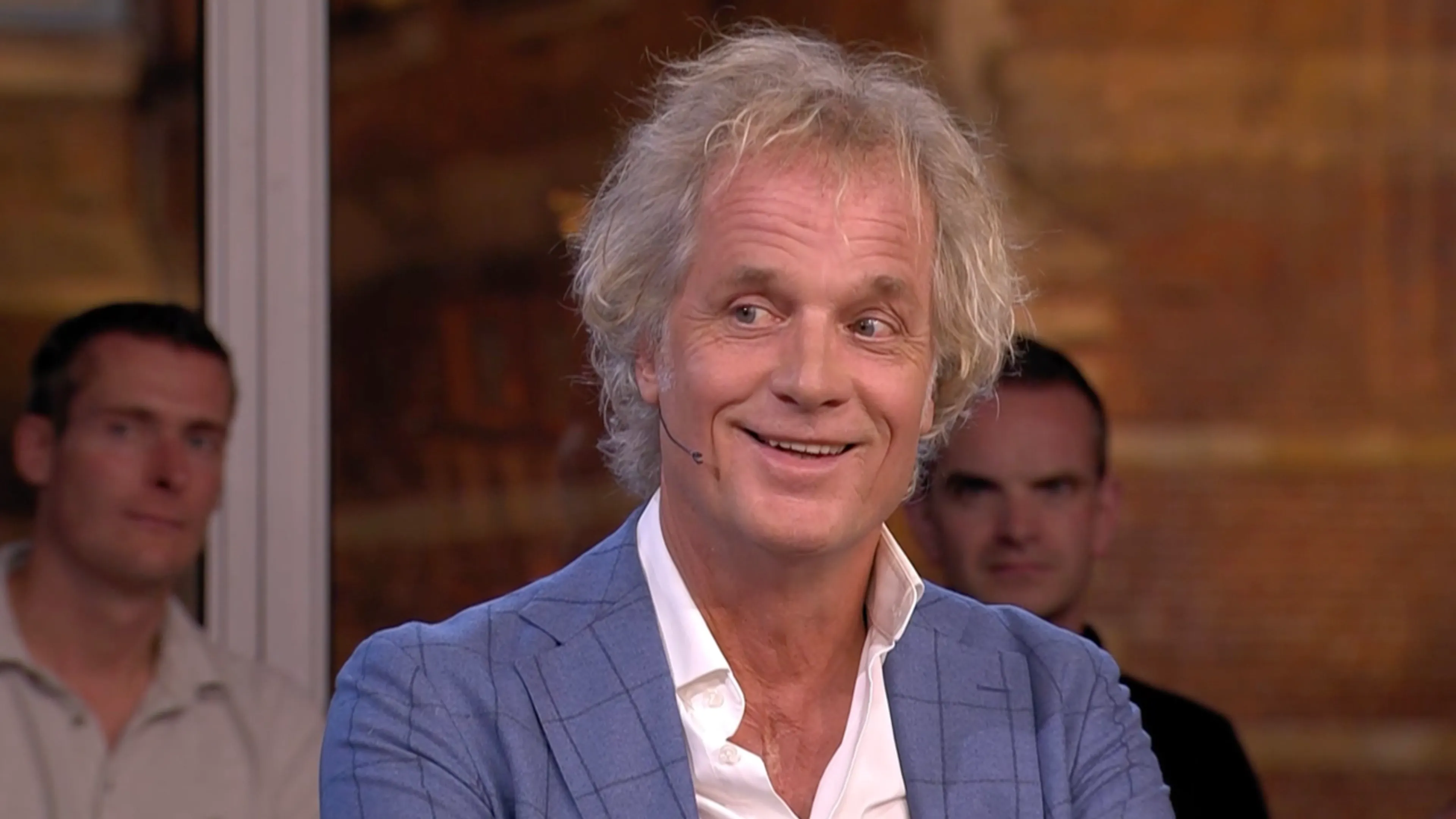 Jeroen Pauw noemt op welke drugs hij allemaal heeft geprobeerd: ’Ik was altijd wel nieuwsgierig!’