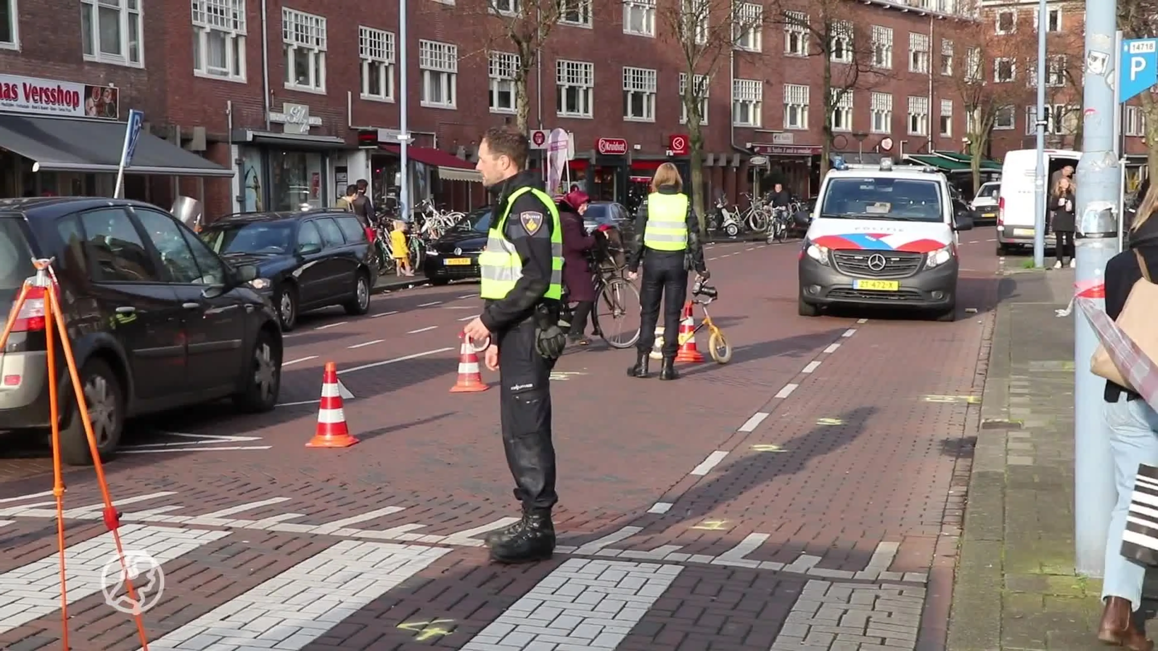 Meisje (3) ernstig gewond na aanrijding, automobilist doorgereden