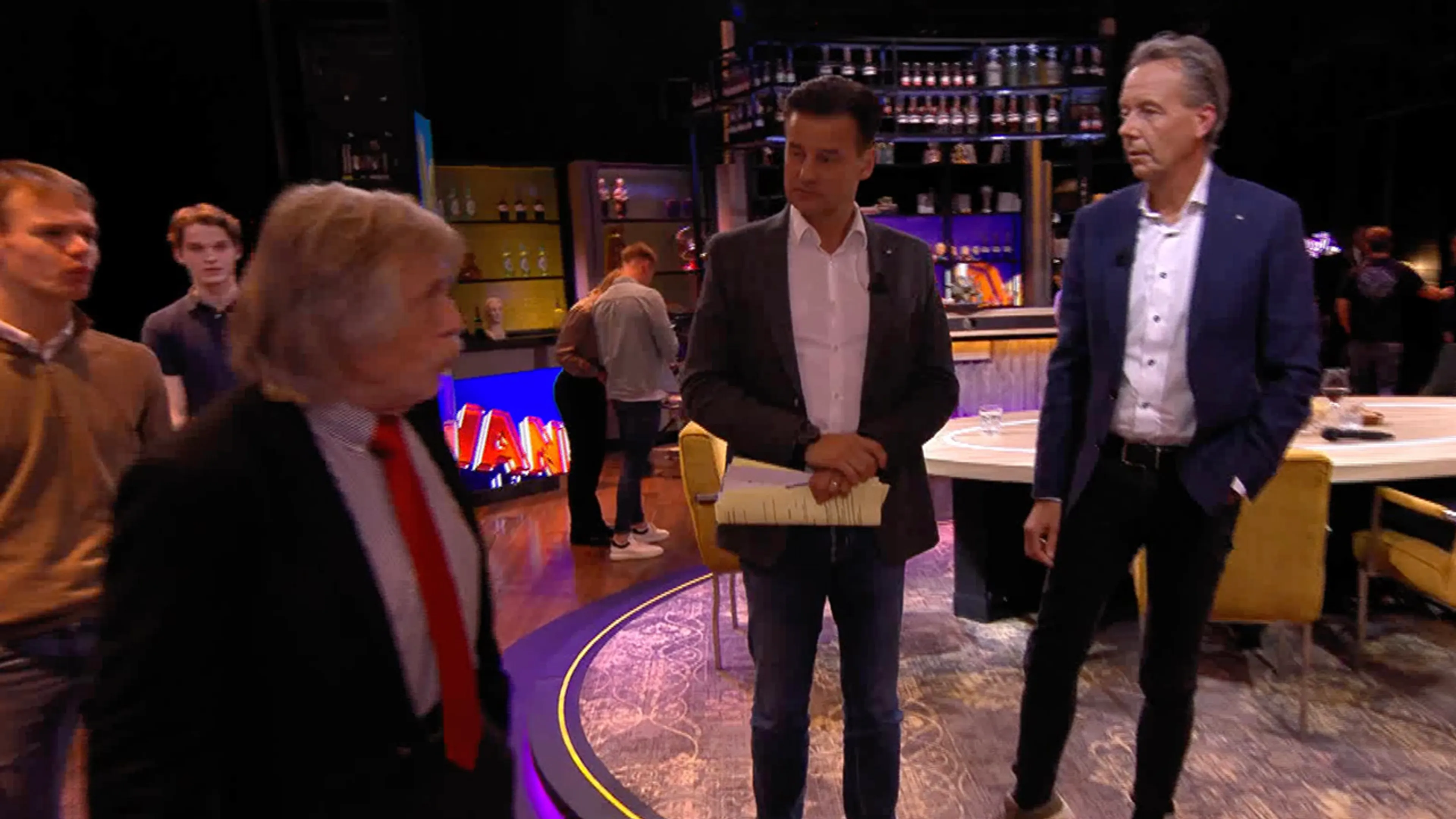 In de Wandelgangen met Valentijn Driessen: Johan reageert op kritische column in De Telegraaf