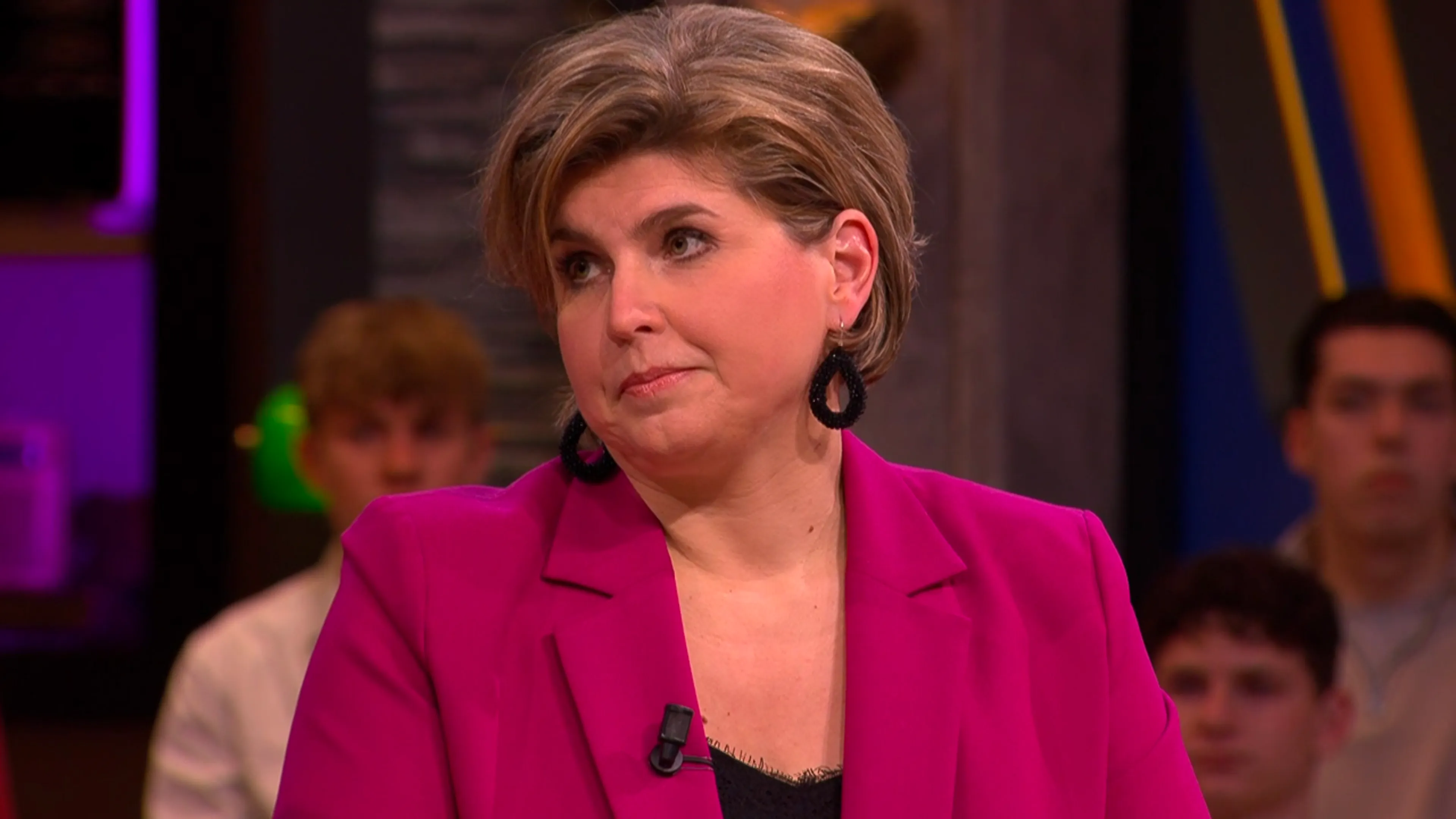 Angela kritisch na Vandaag Inside-uitzending met Caroline: 'Ik kijk om te lachen!'