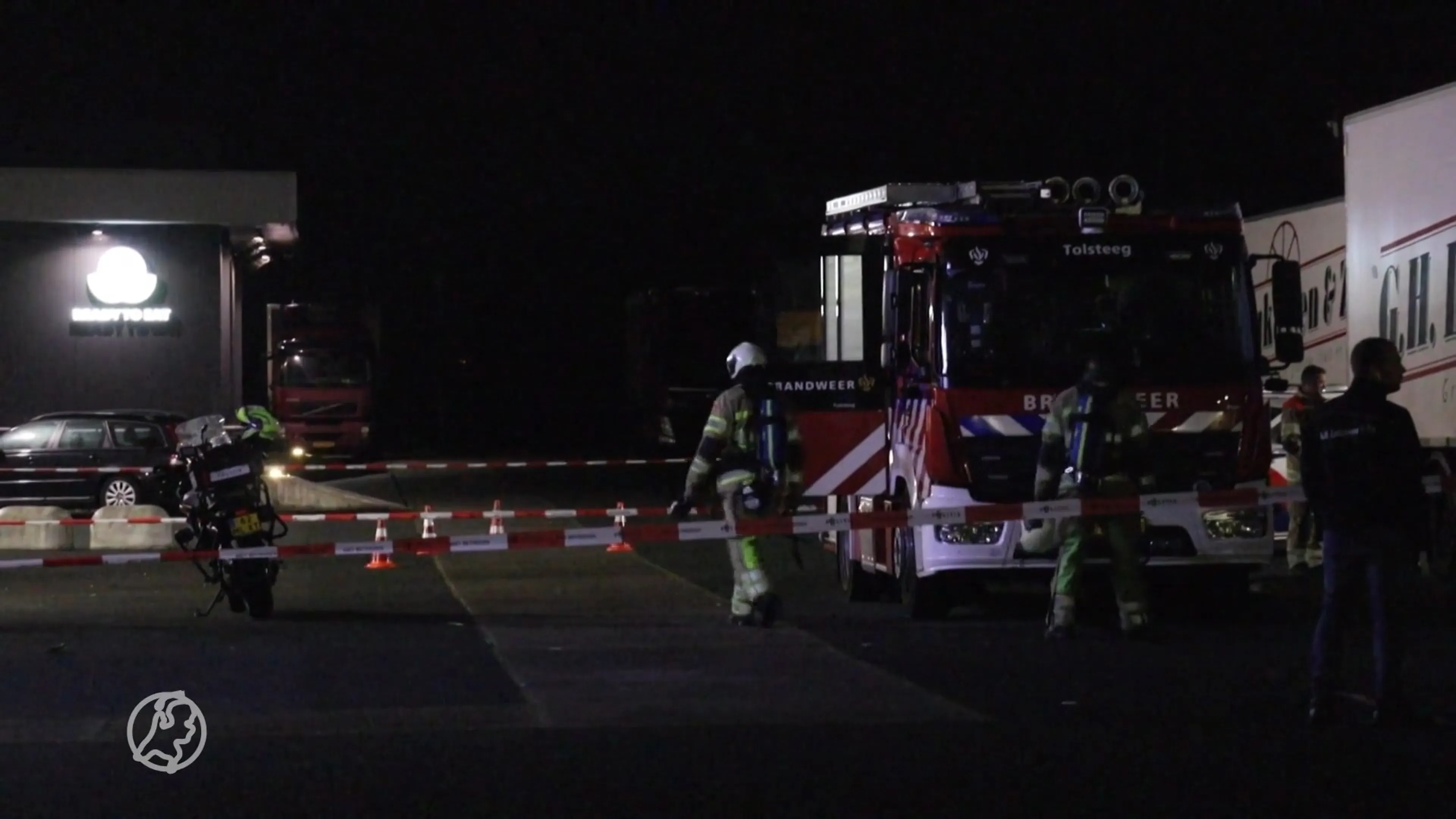 Grote schade na explosie bij bedrijfspand in Nieuwegein