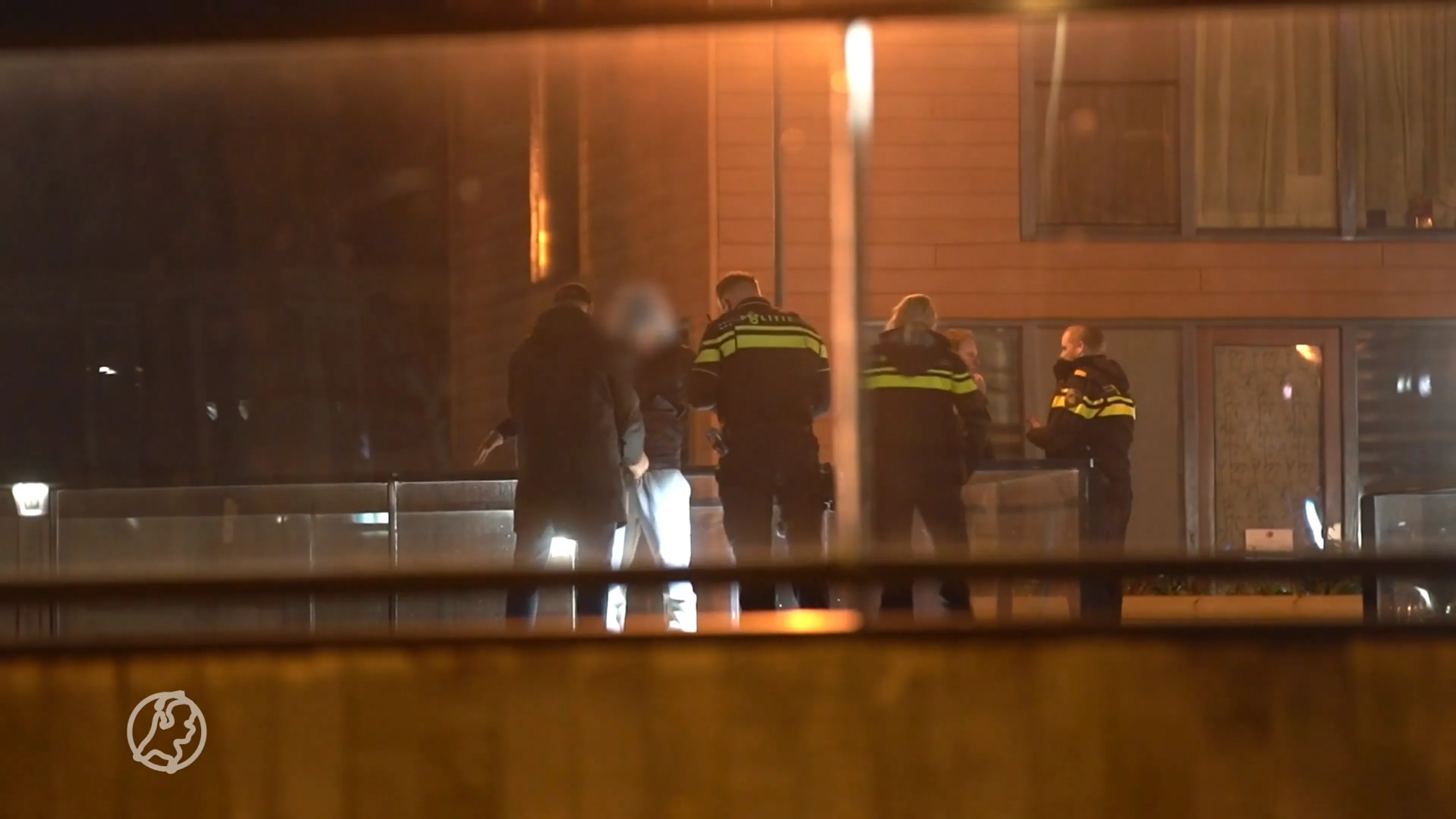 Duitse plofkrakers na achtervolging aangehouden in Deventer, woningen ontruimd