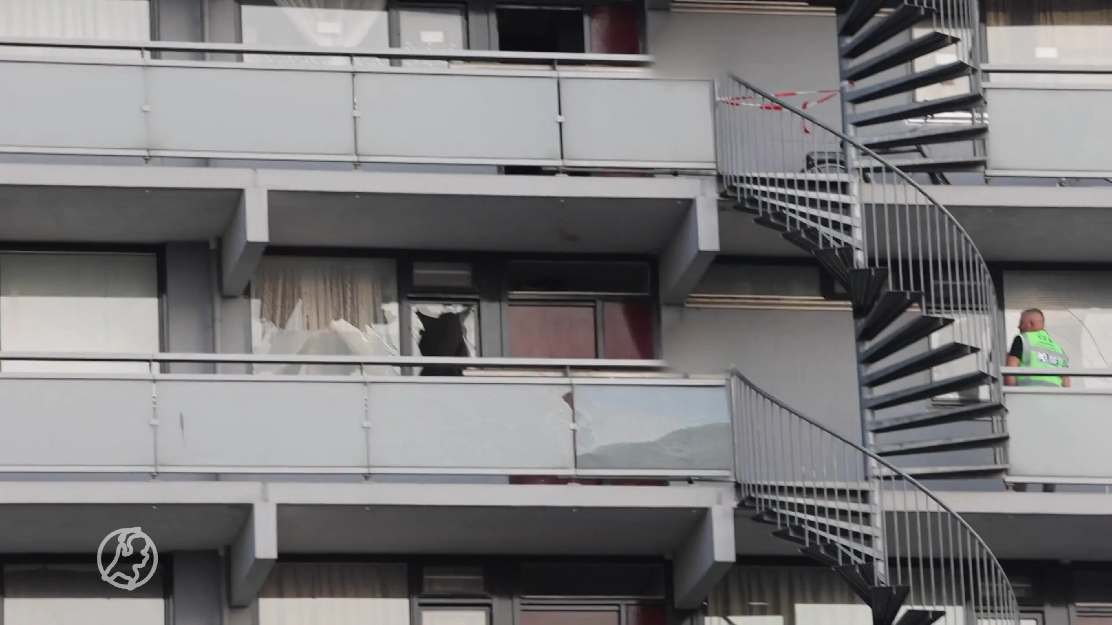 Hennepkwekerij ontdekt na explosie in flatgebouw Bijlmer