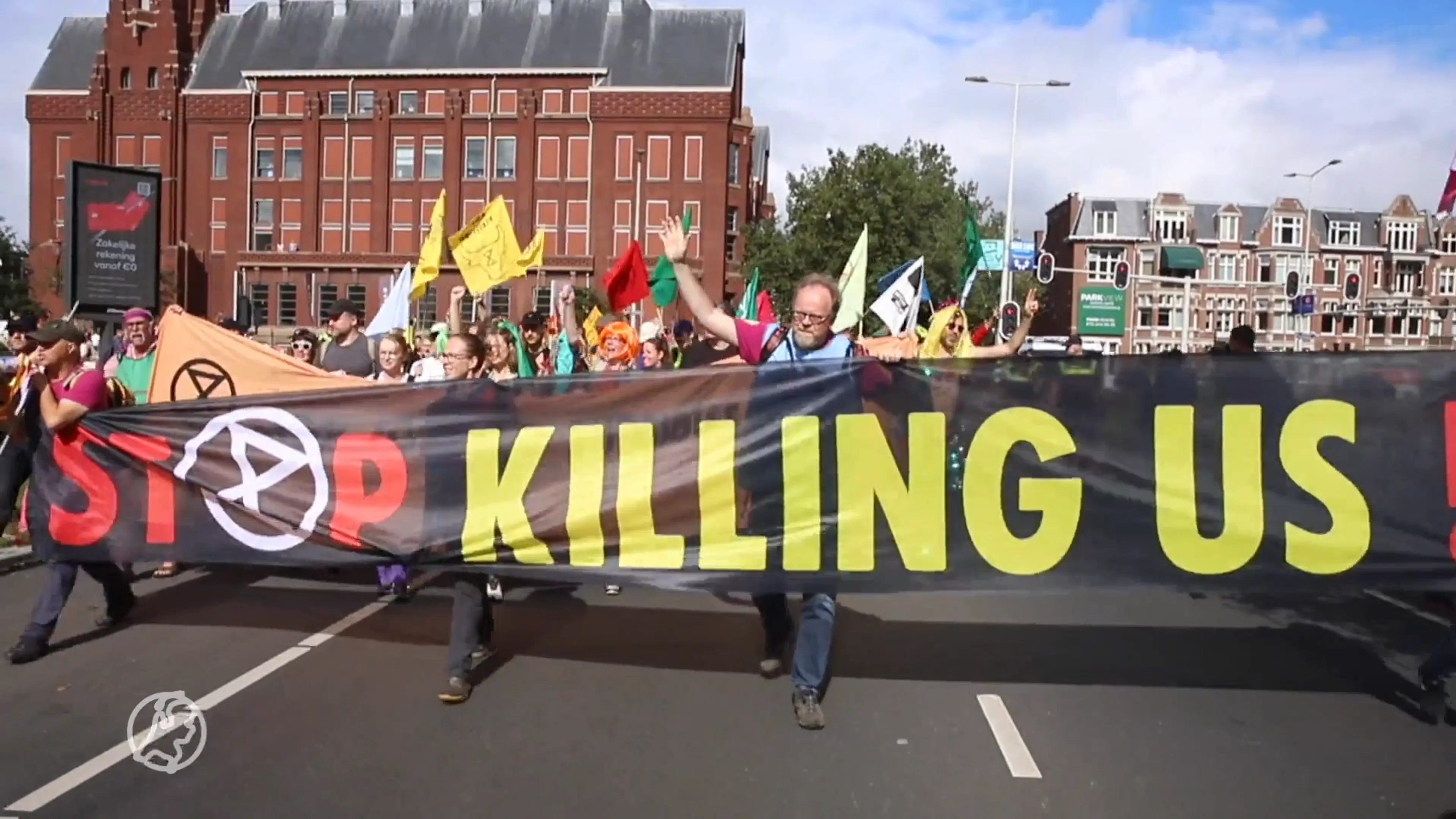 Voor vijfde dag op rij: klimaatactivisten blokkeren A12