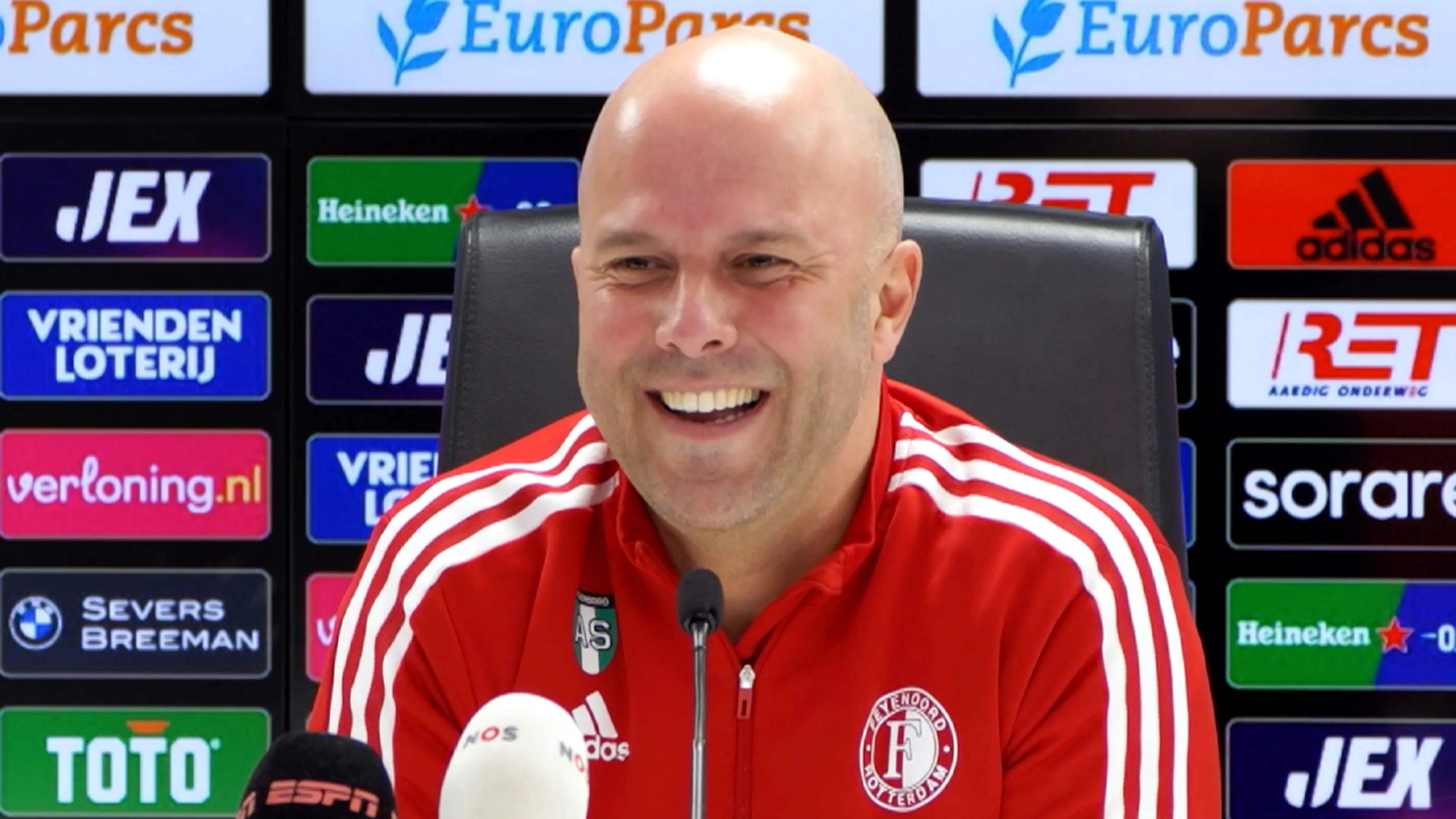 Wordt Arne Slot al gek van het woord 'kampioenschap?'