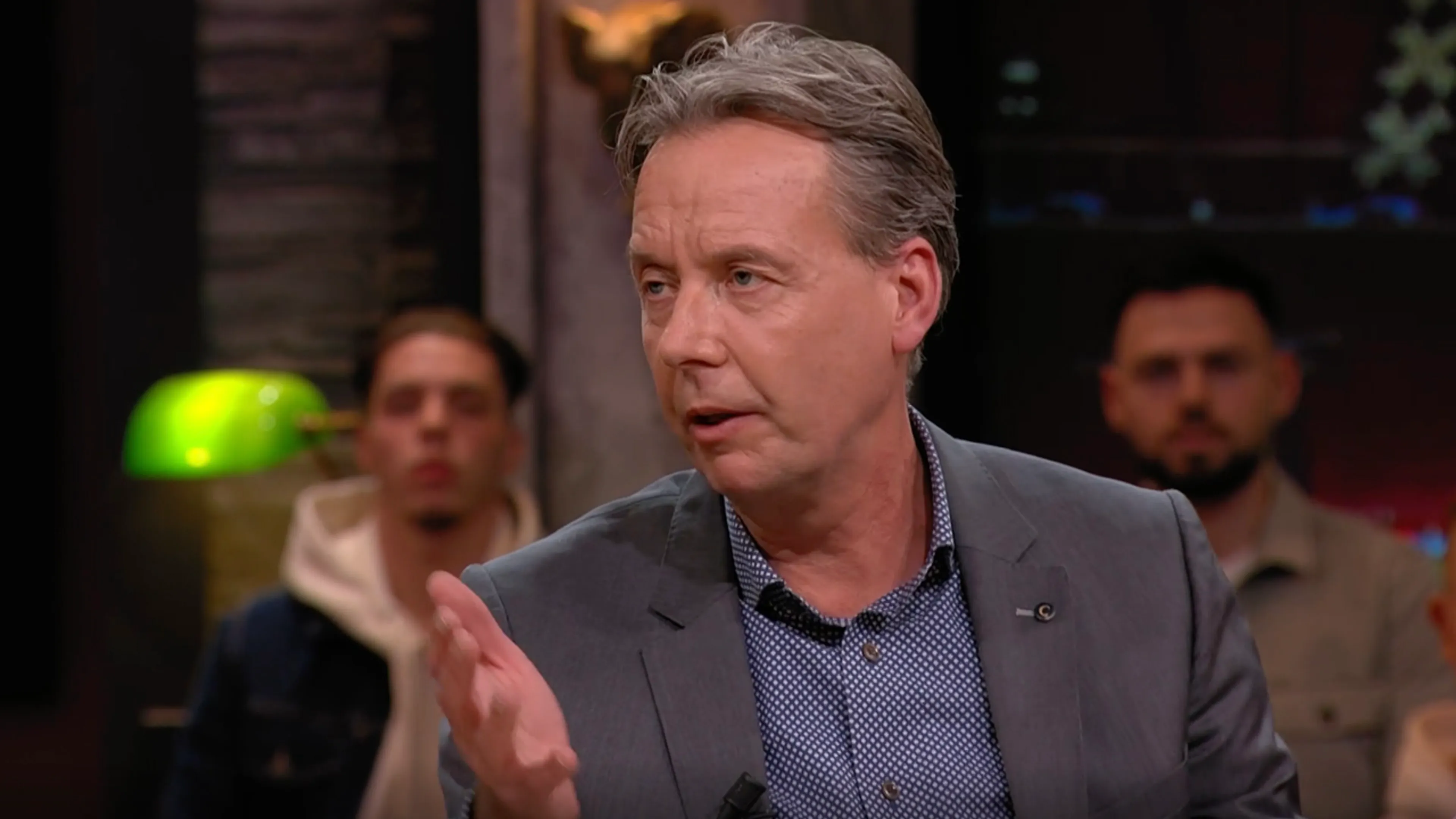 'Je gaat je afvragen of Van der Sar een goede algemeen directeur is voor Ajax'