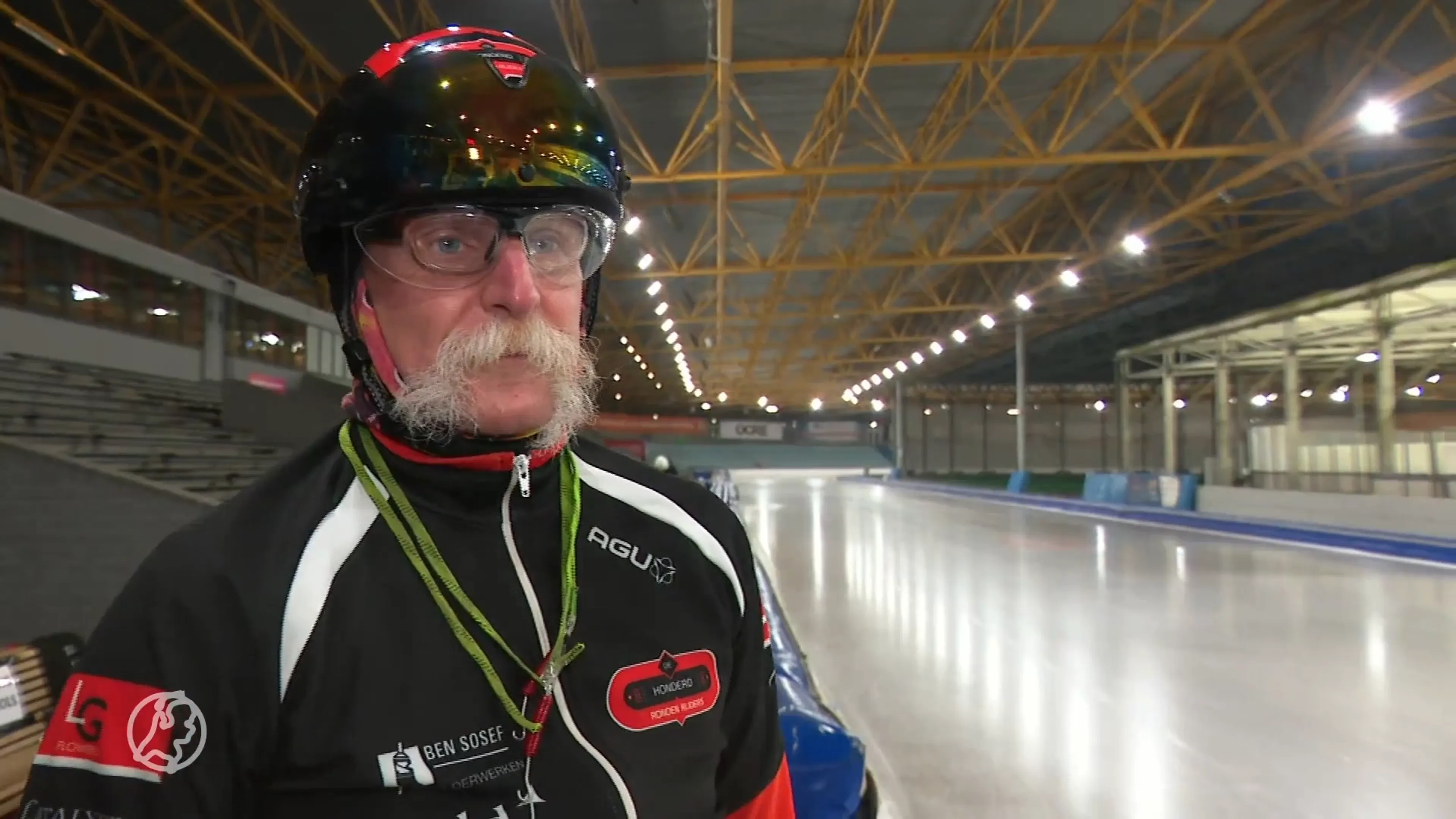 Chris schaatst 24 uur lang non-stop rondjes en wil daarmee wereldrecord verbreken