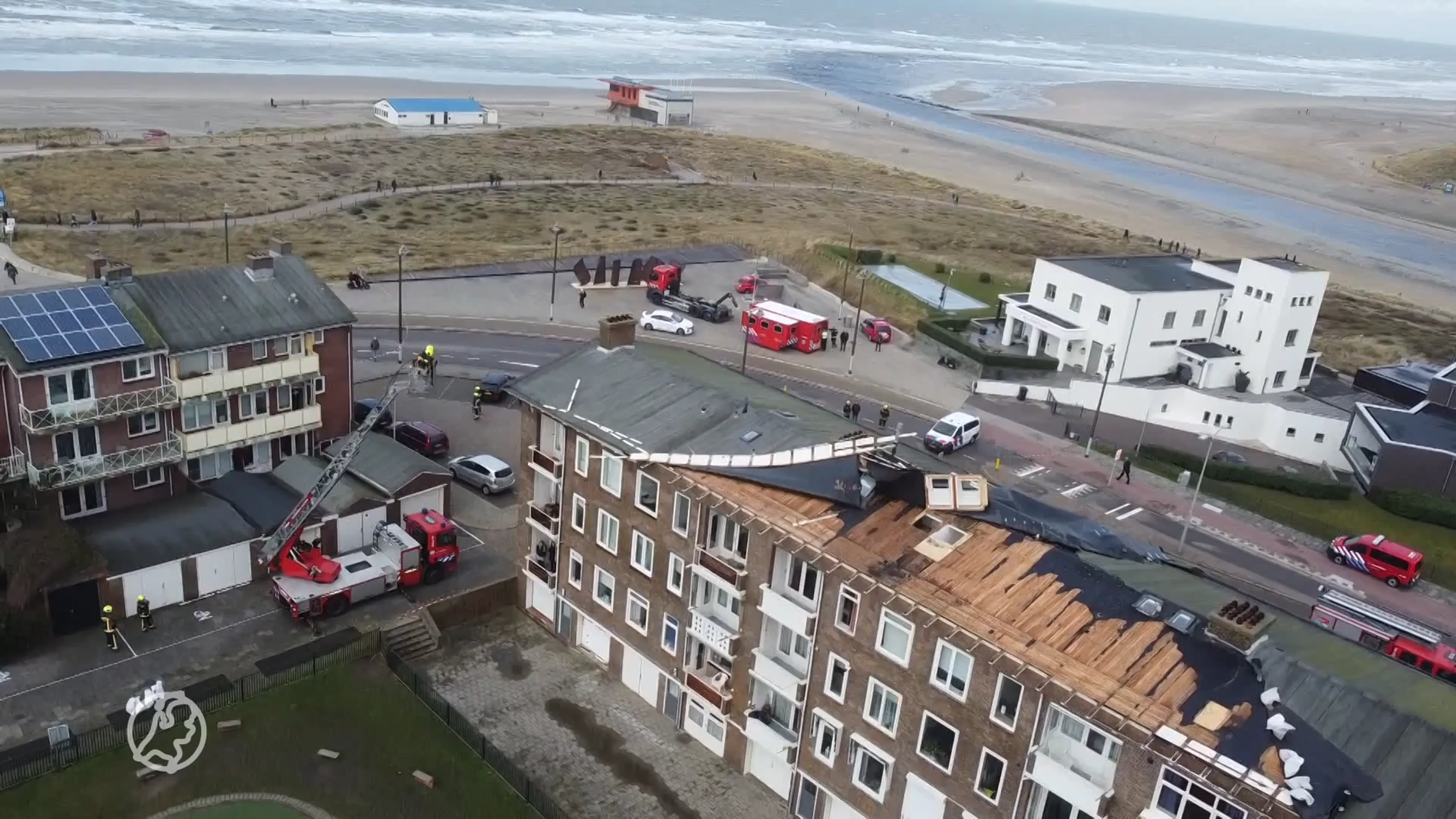 Schade aan Nederlandse kust door storm en windhoos