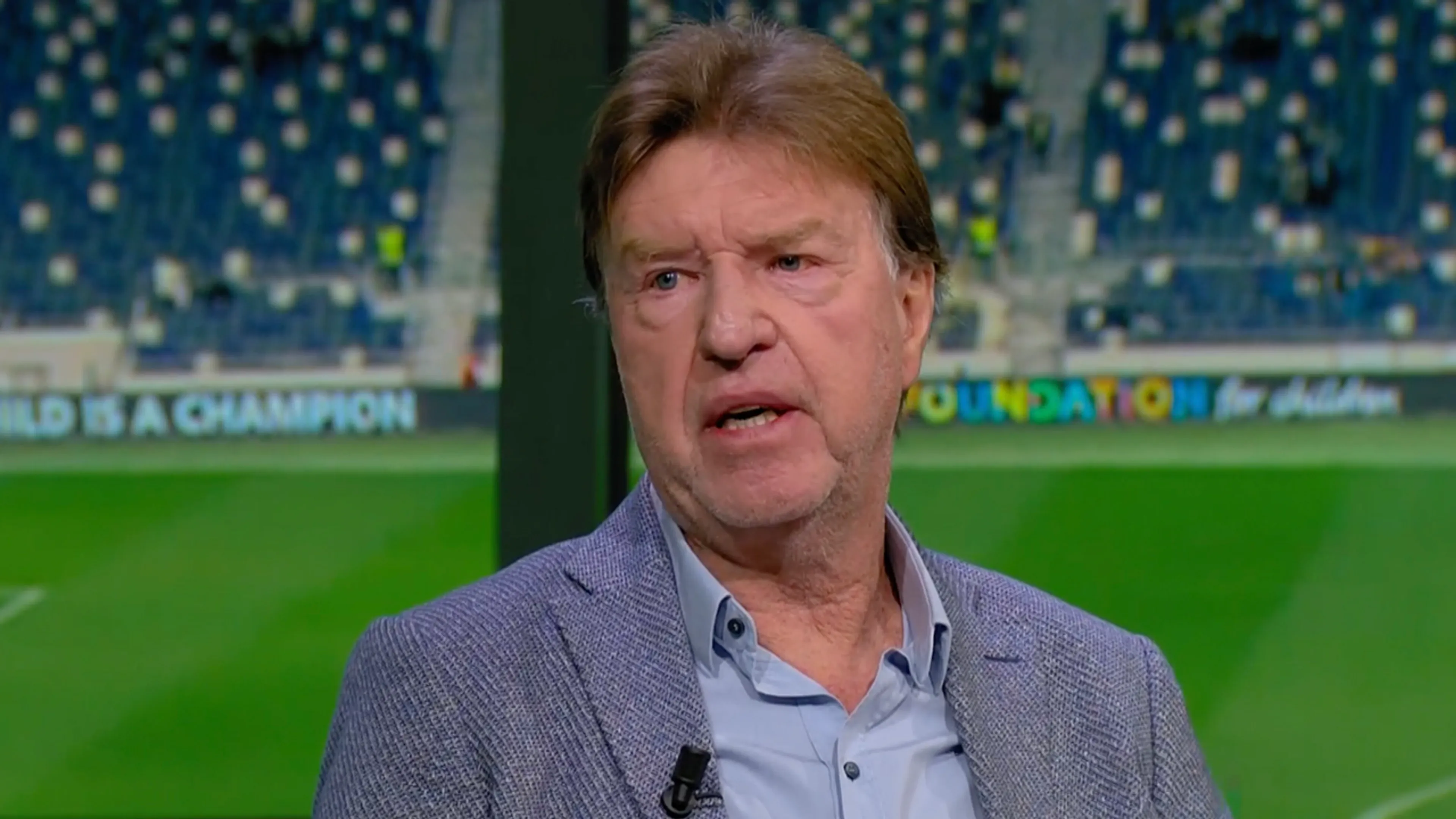 Aad de Mos looft PSV'er: 'Kan direct mee in de top van de Premier League'