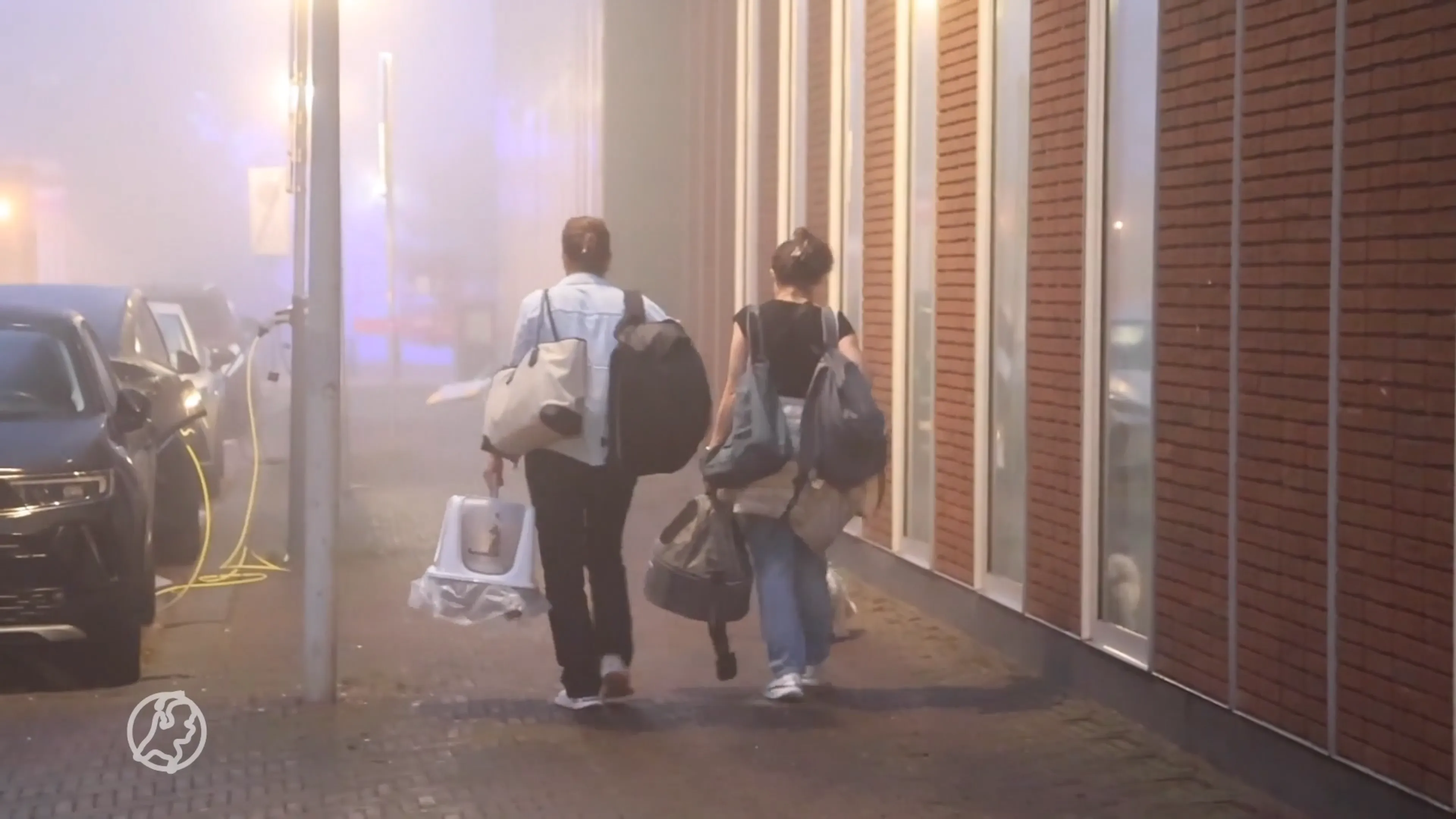 Tientallen woningen flat Den Haag ontruimd om wateroverlast