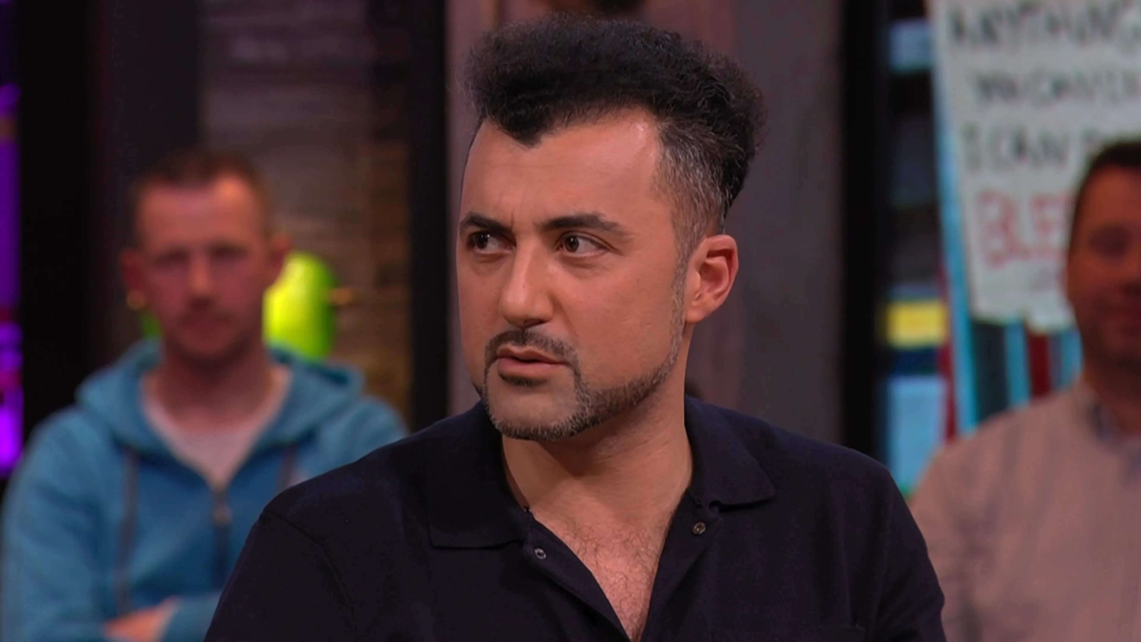 Özcan Akyol ontving opmerkelijke mailtjes: ‘De politie nam het heel serieus’