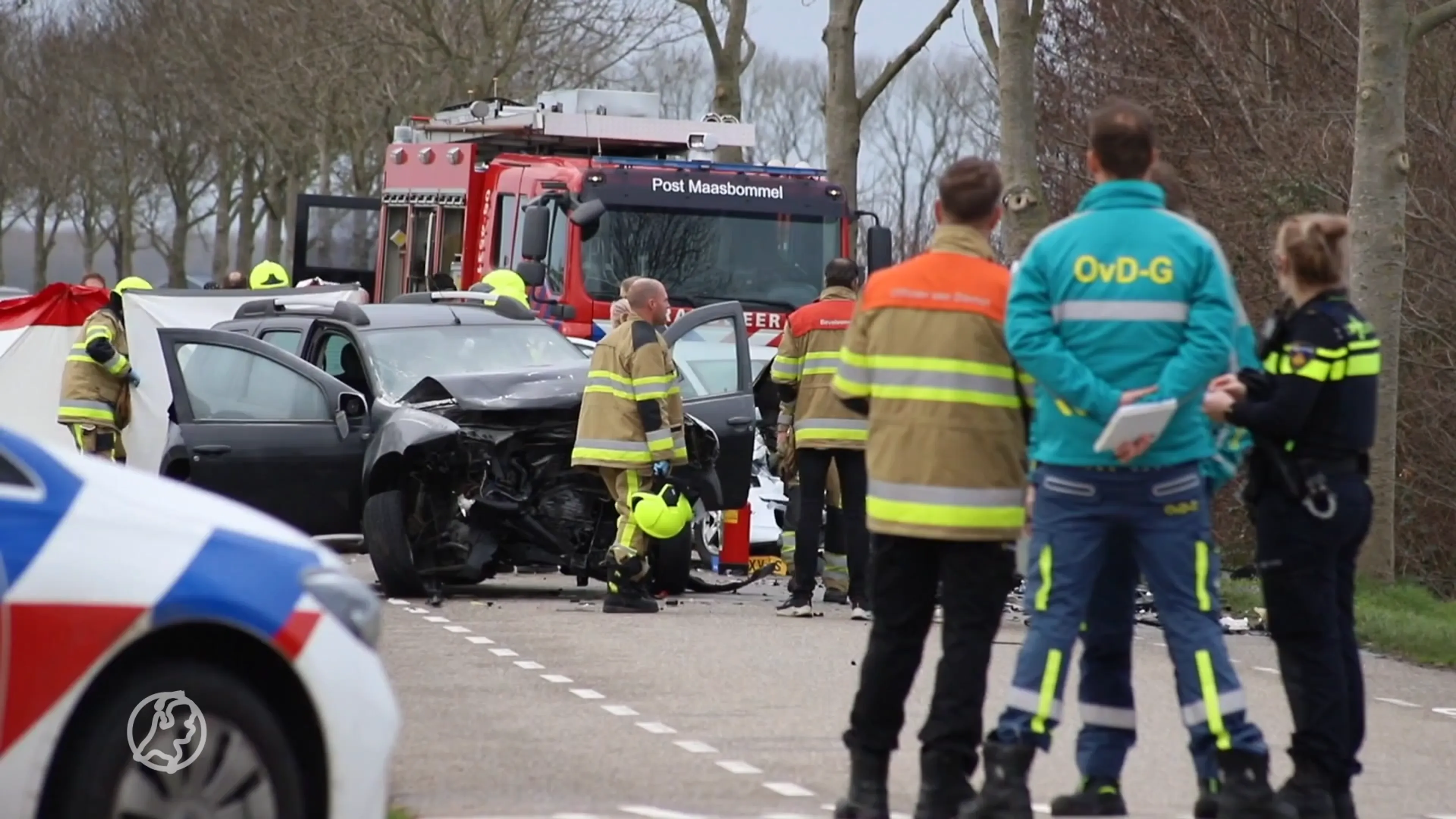 Dode en gewonden bij frontale botsing in Appeltern