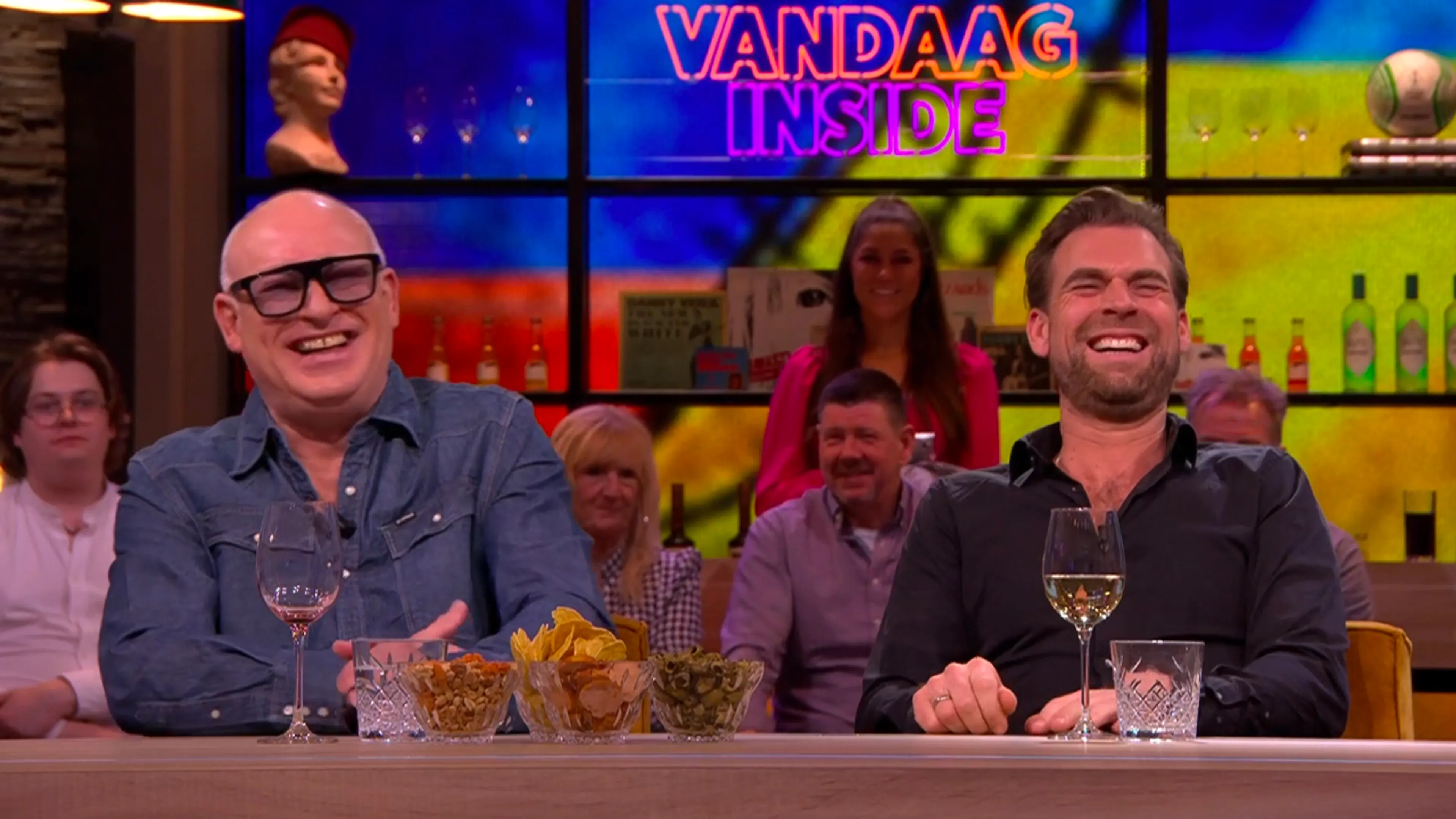 René en Rutger Castricum gaan stuk om vraag van Johan aan Chris Woerts